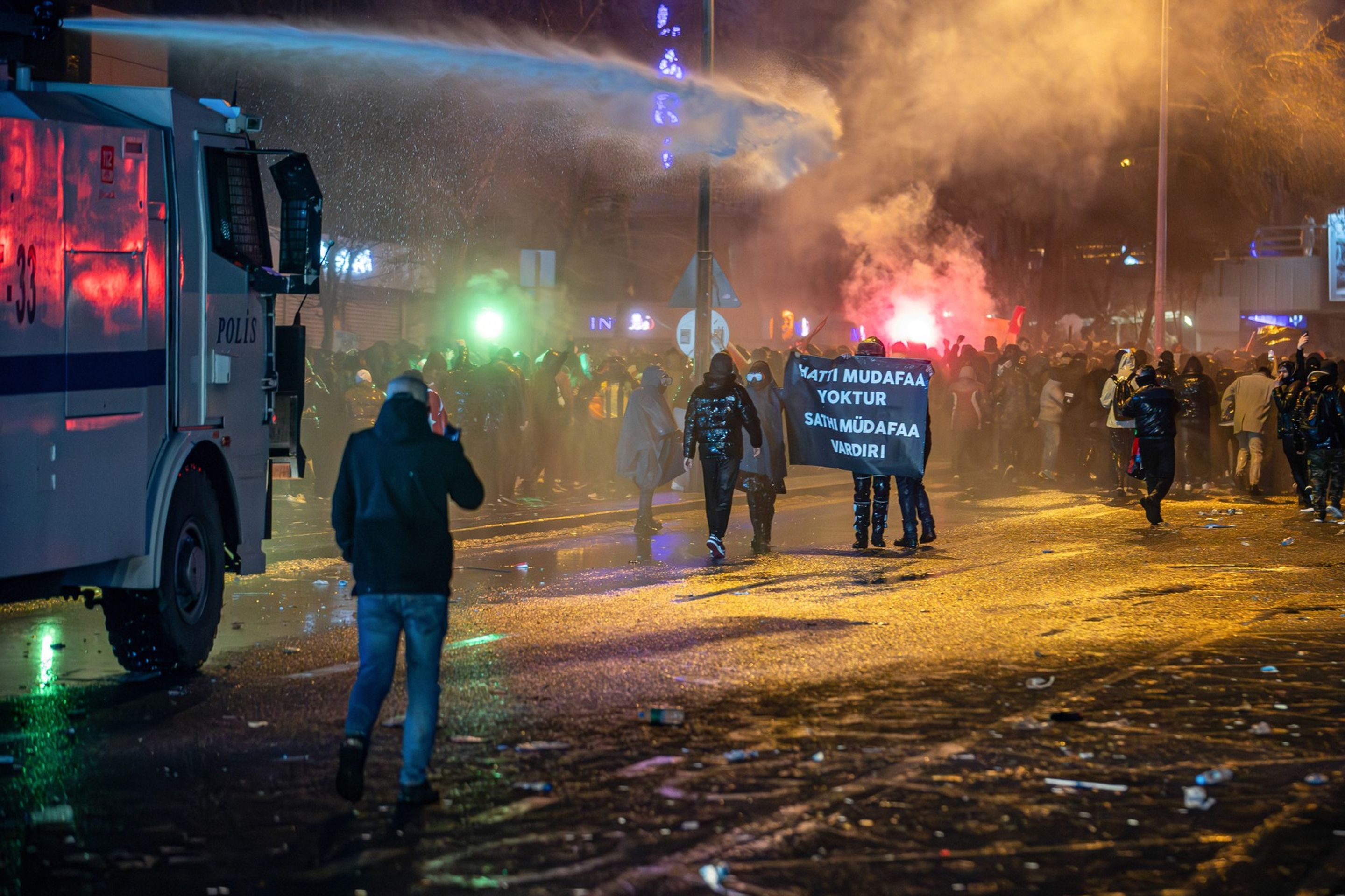 Protesty v Turecku, 25. 3. 2025 Ankara (2) - Protesty v Turecku (2/3)