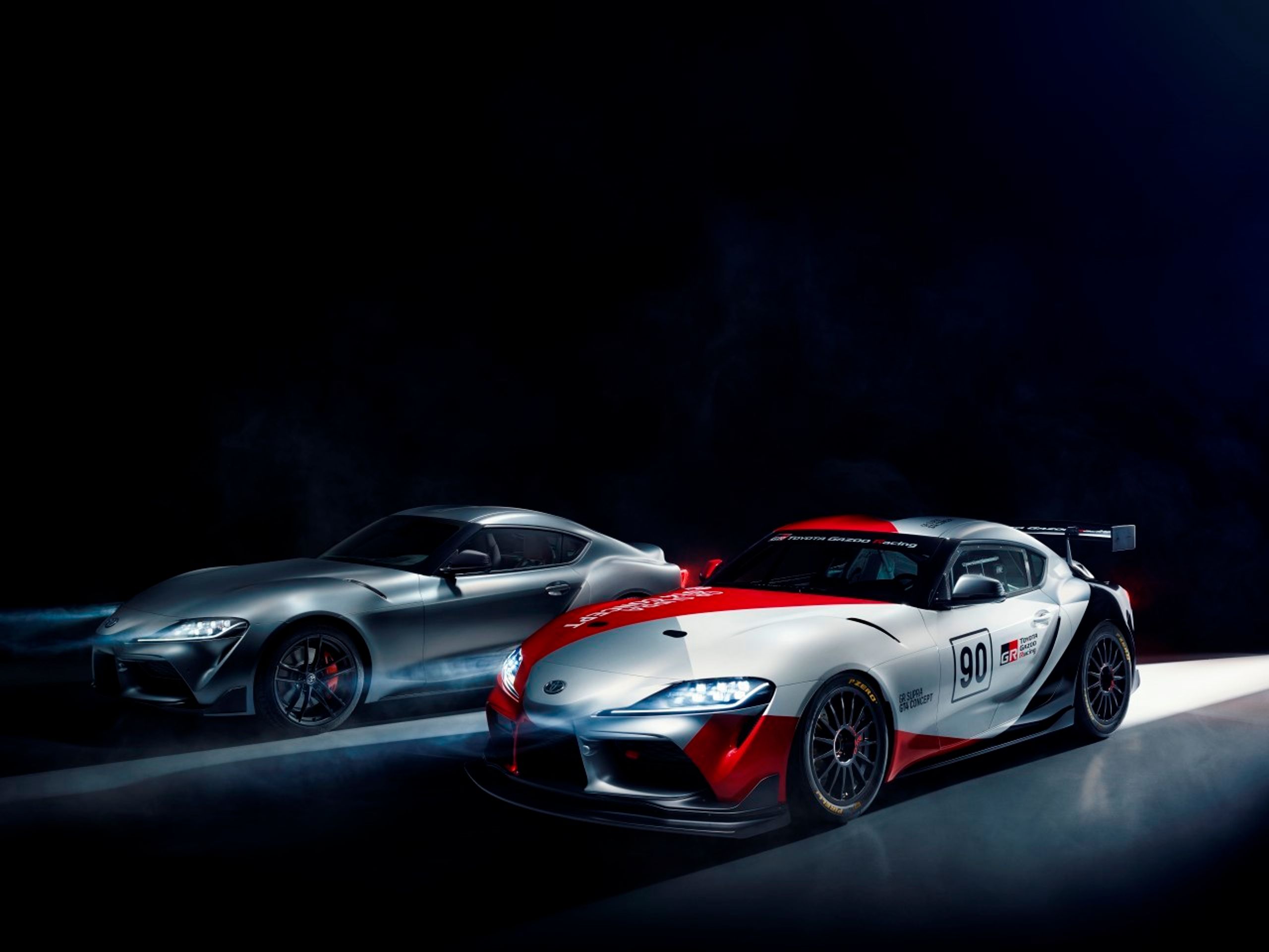 Toyota Supra GR a Supra GT4 Concept - Fotogalerie: Nová raketa od Toyoty (36/36)