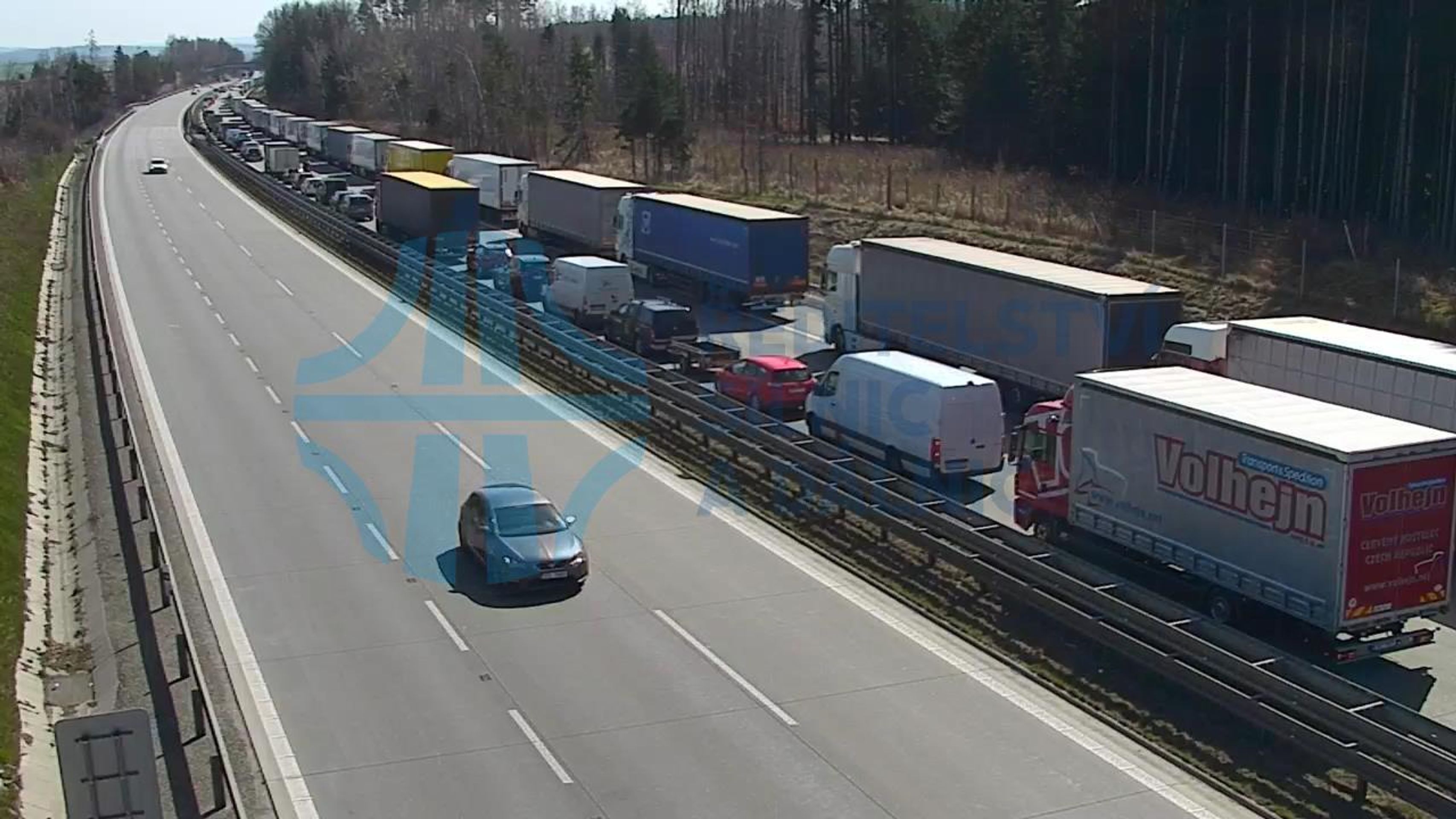 Dopravní nehoda na D1, 134 km ve směru na Brno (2) - Dopravní nehoda na D1 (5/5)