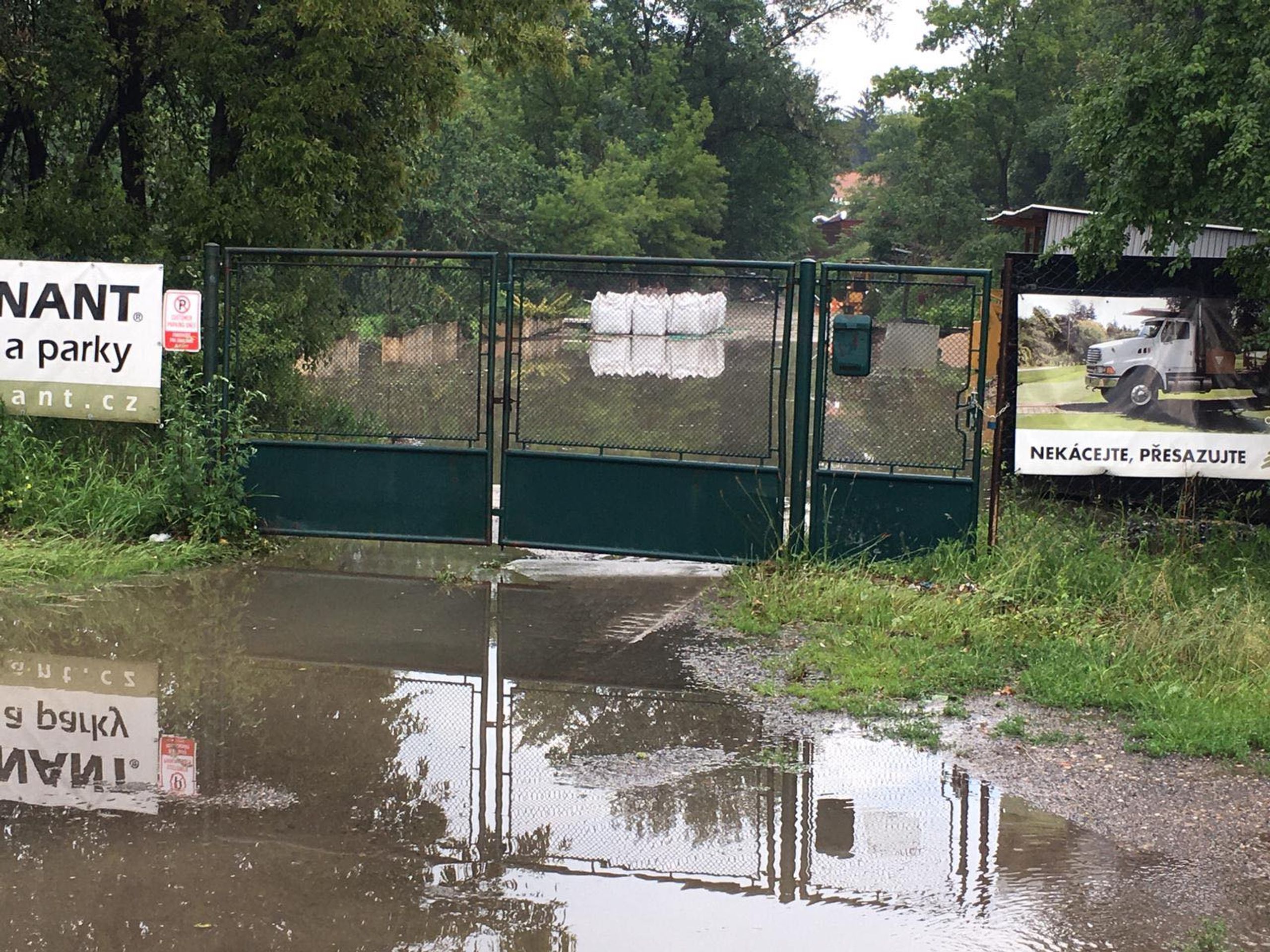 Bouřky v Česku - 13. 6. - Praha - GALERIE: Bouřky se prohnaly Českem (5/8)