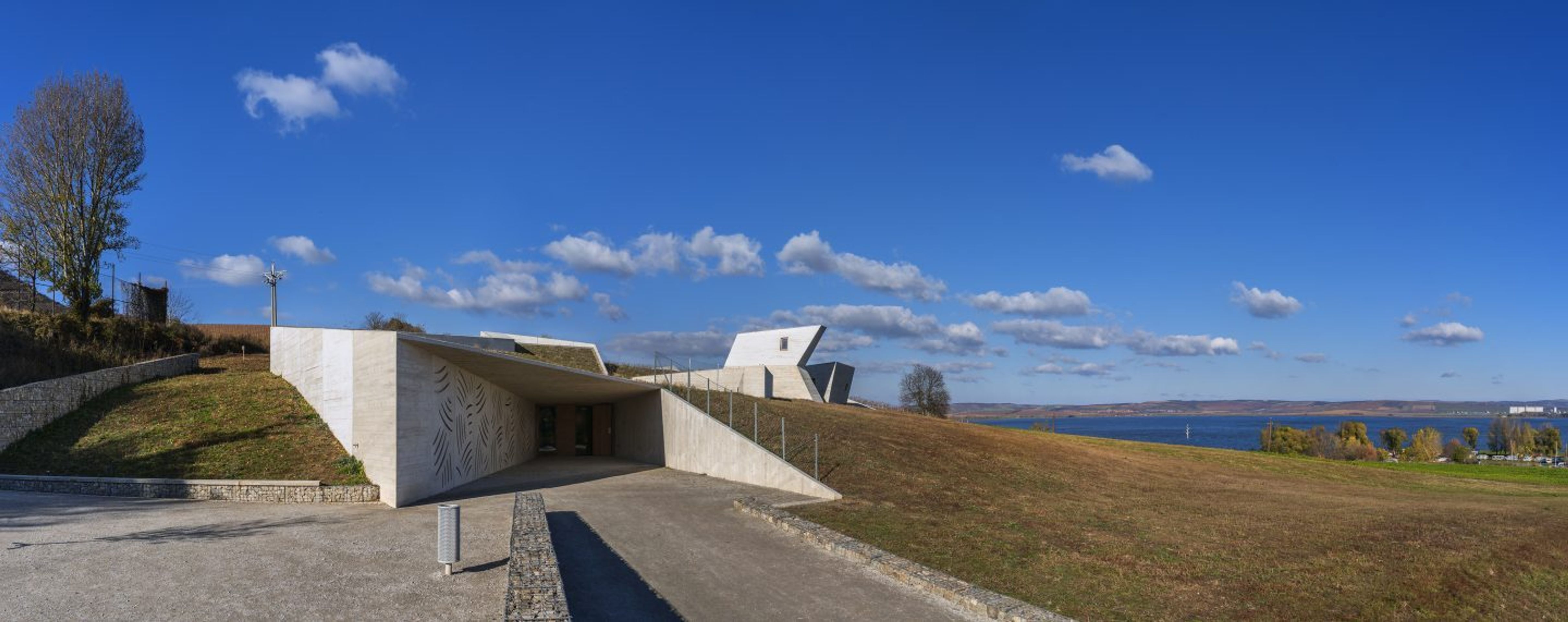 Česká cena za architekturu 2017 - Architektonická kancelář Radko Květ Archeopark PAVLOV - 9 - GALERIE: Česká cena za architekturu 2017 - Architektonická kancelář Radko Květ Archeopark PAVLOV (9/11)