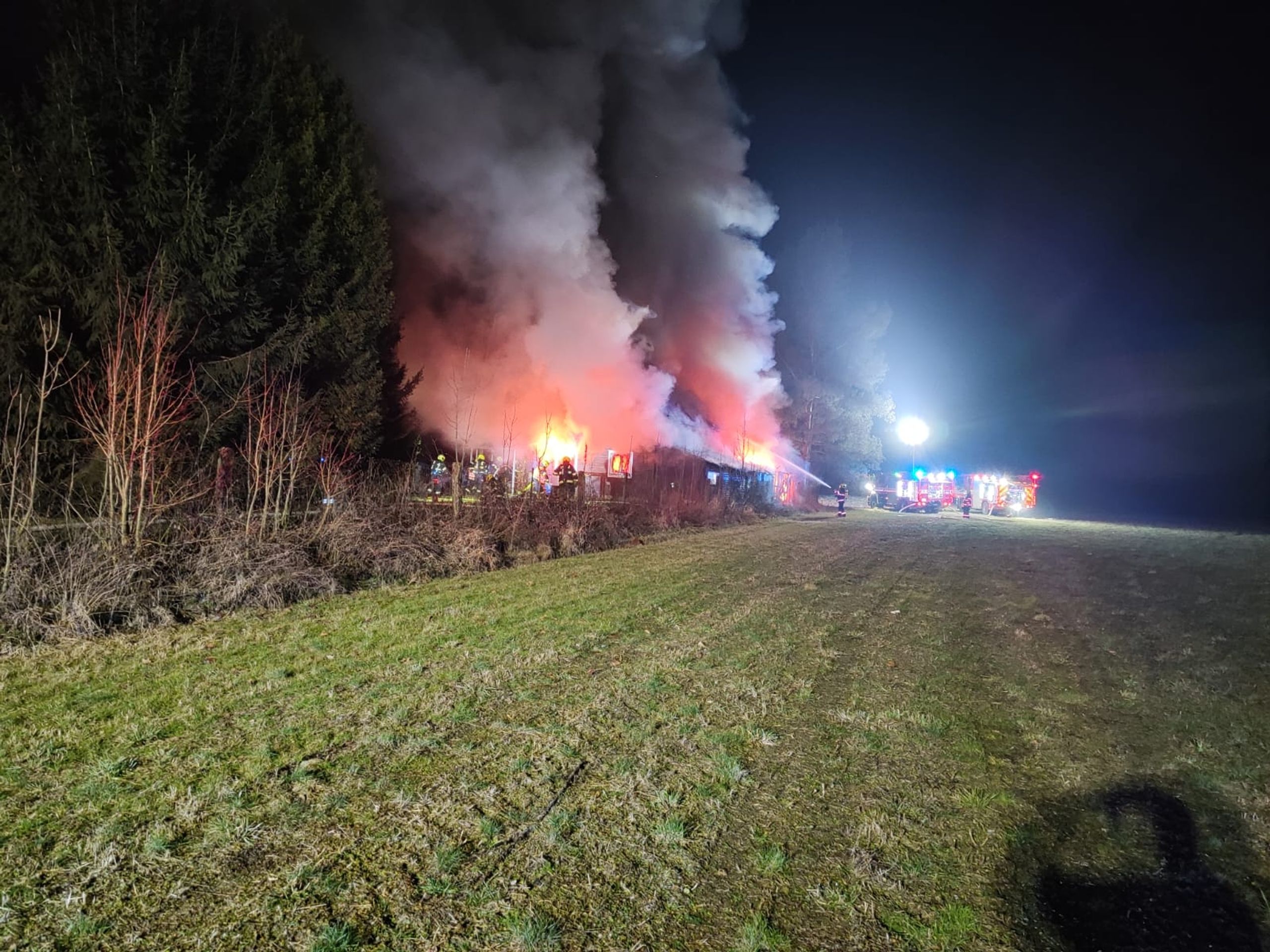 Požár domu v Brandýse nad Orlicí - Požár domu na Orlickoústecku (4/9)