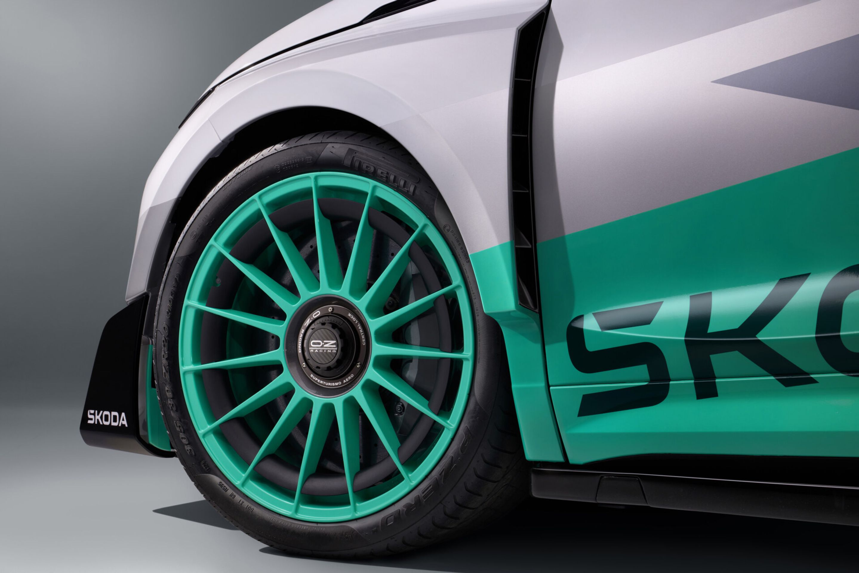 Koncept Škoda Enyaq RS Race - Koncept Škoda Enyaq RS Race (8/27)
