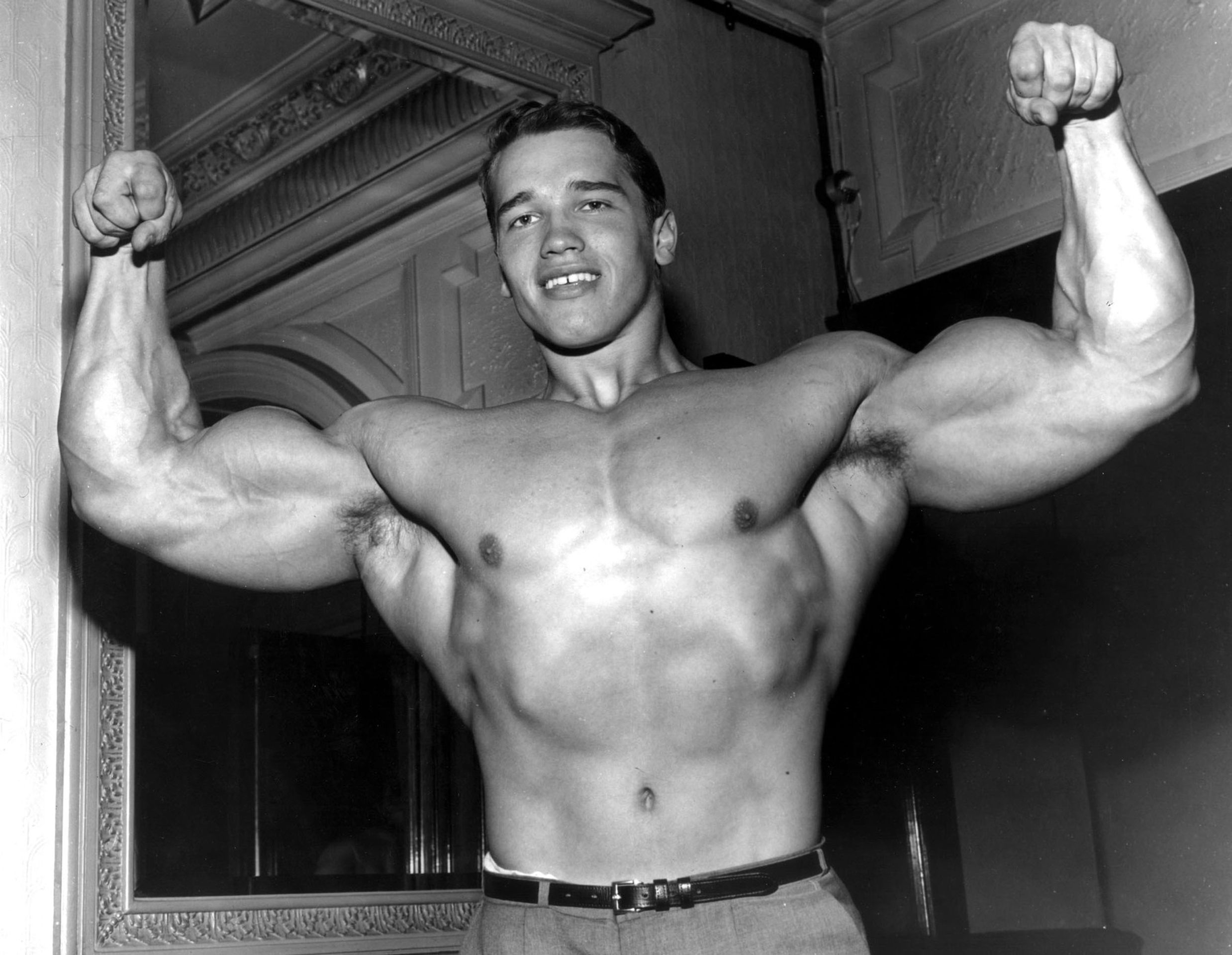 Arnold Schwarzenegger, 1968 - Arnold Schwarzenegger (14/14)