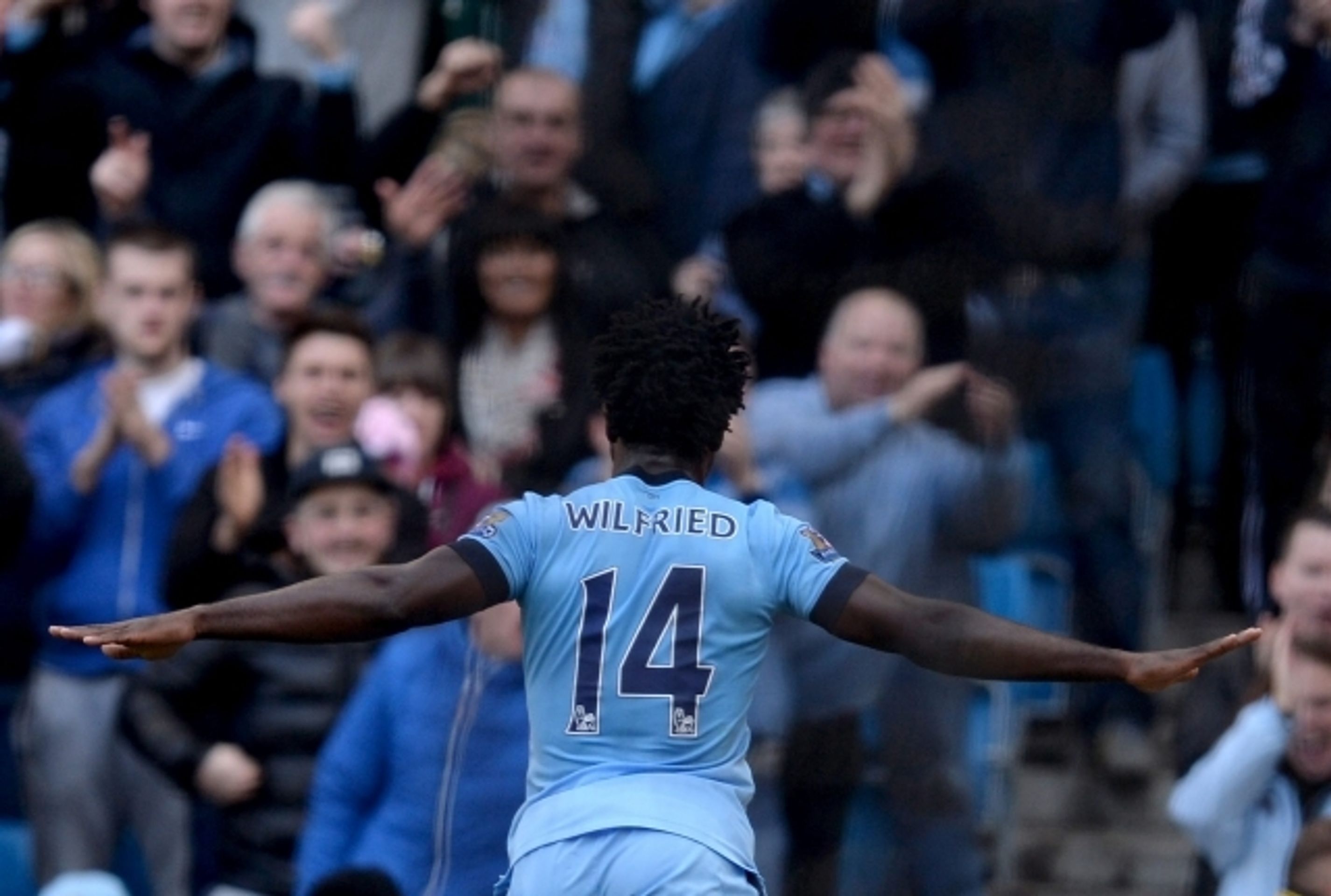 Bony Wilfried - první gól za Manchester City - 2 - GALERIE: První gól Bonyho Wilfrieda za Manchester City (3/4)