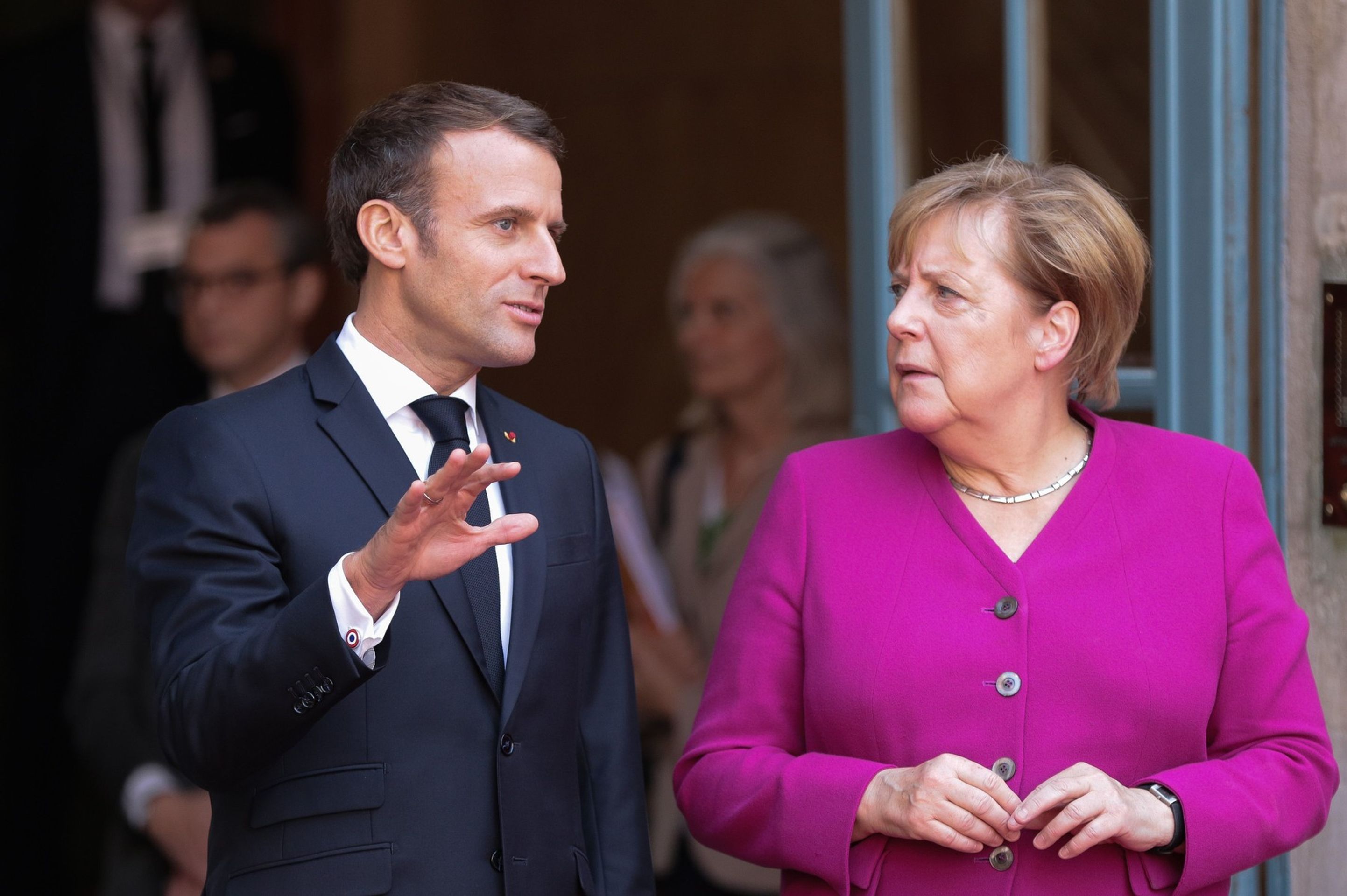 Emmanuel Macron a Angela Merkelová - Emmanuel Macron (18/19)