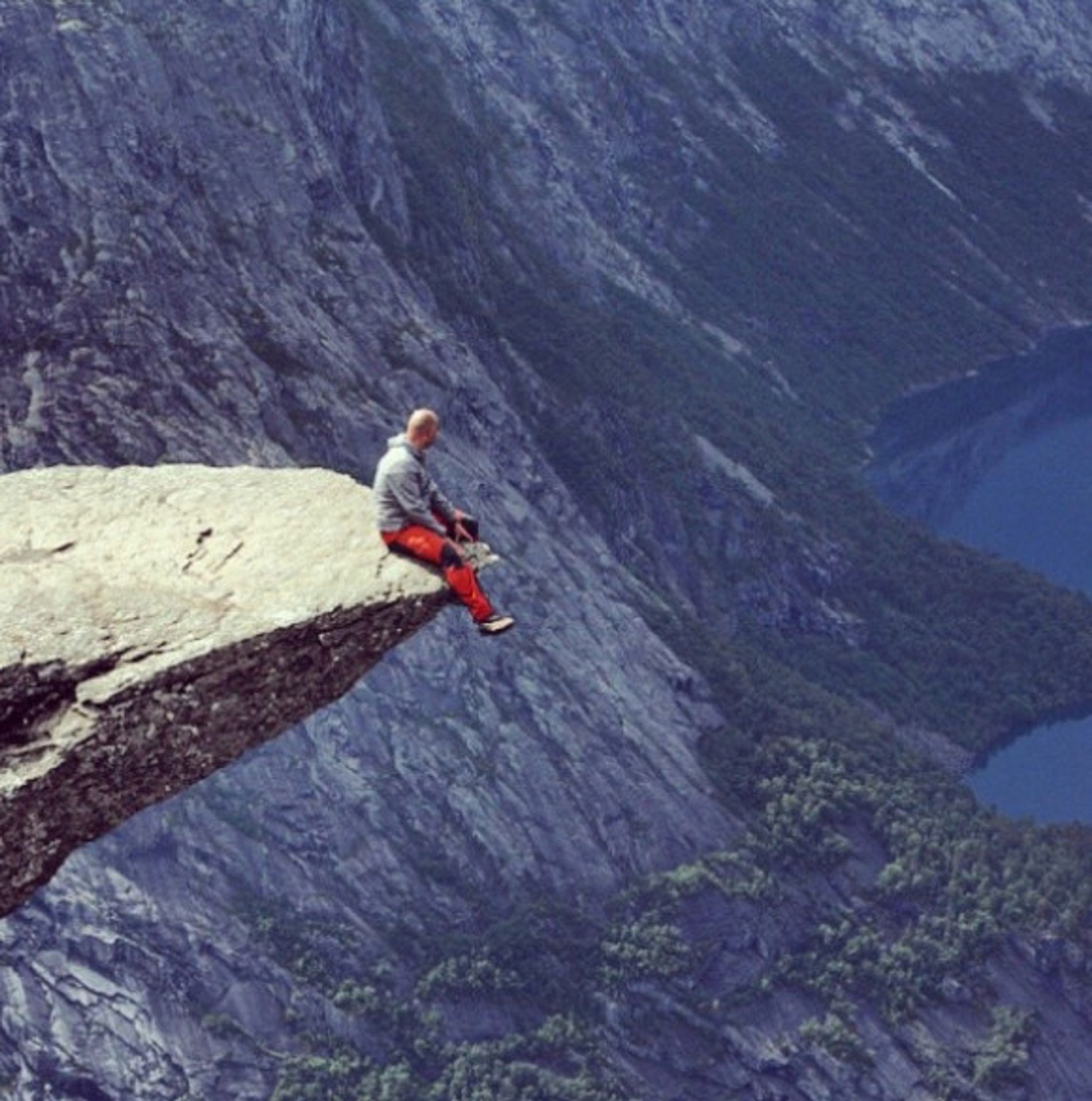 Trolltunga v Norsku - 7 - Nejdrsnější vyhlídka světa (2/7)