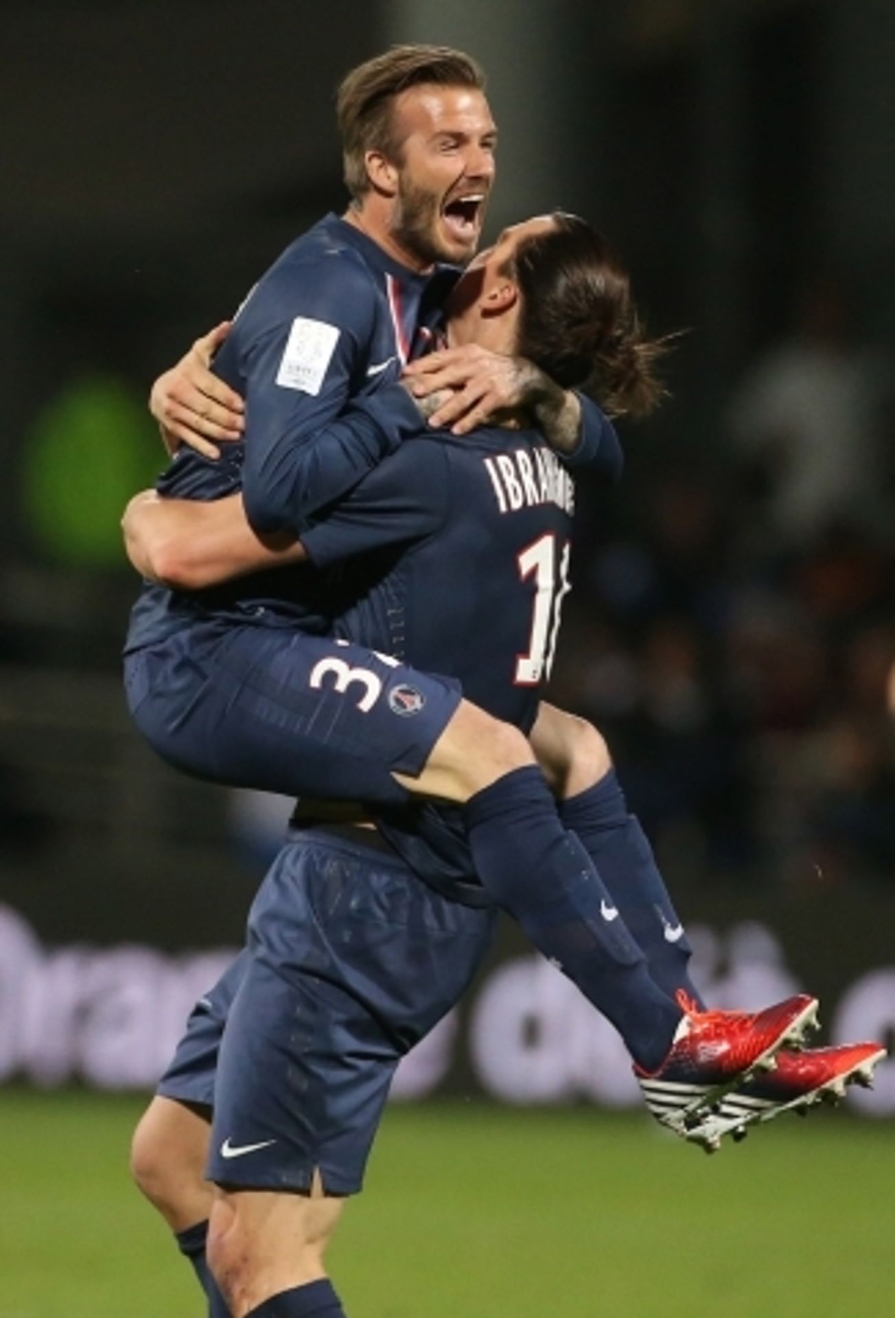 Beckham a Ibrahimovič slaví titul - 6 - GALERIE: Beckham a Ibrahimovič slaví titul s PSG (8/8)