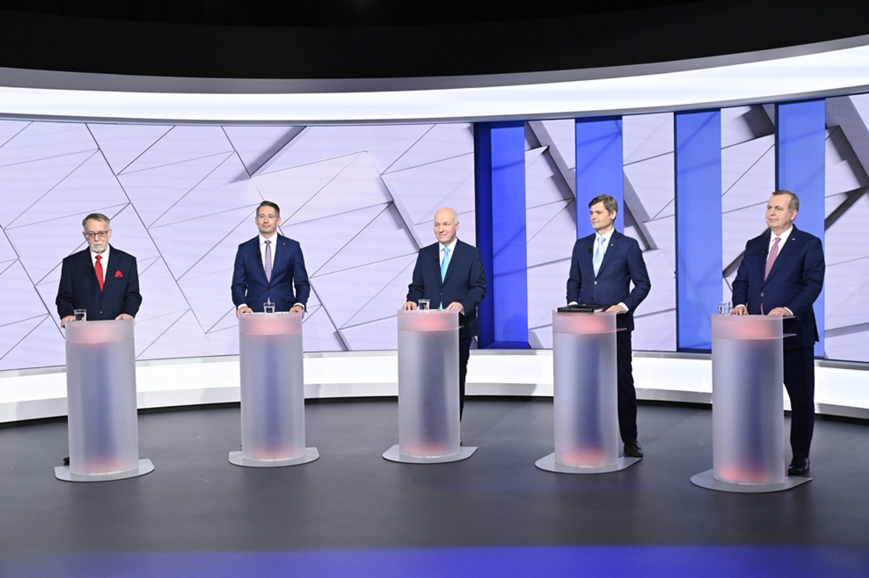První debata kandidátů (16) - Debata kandidátů (2/47)