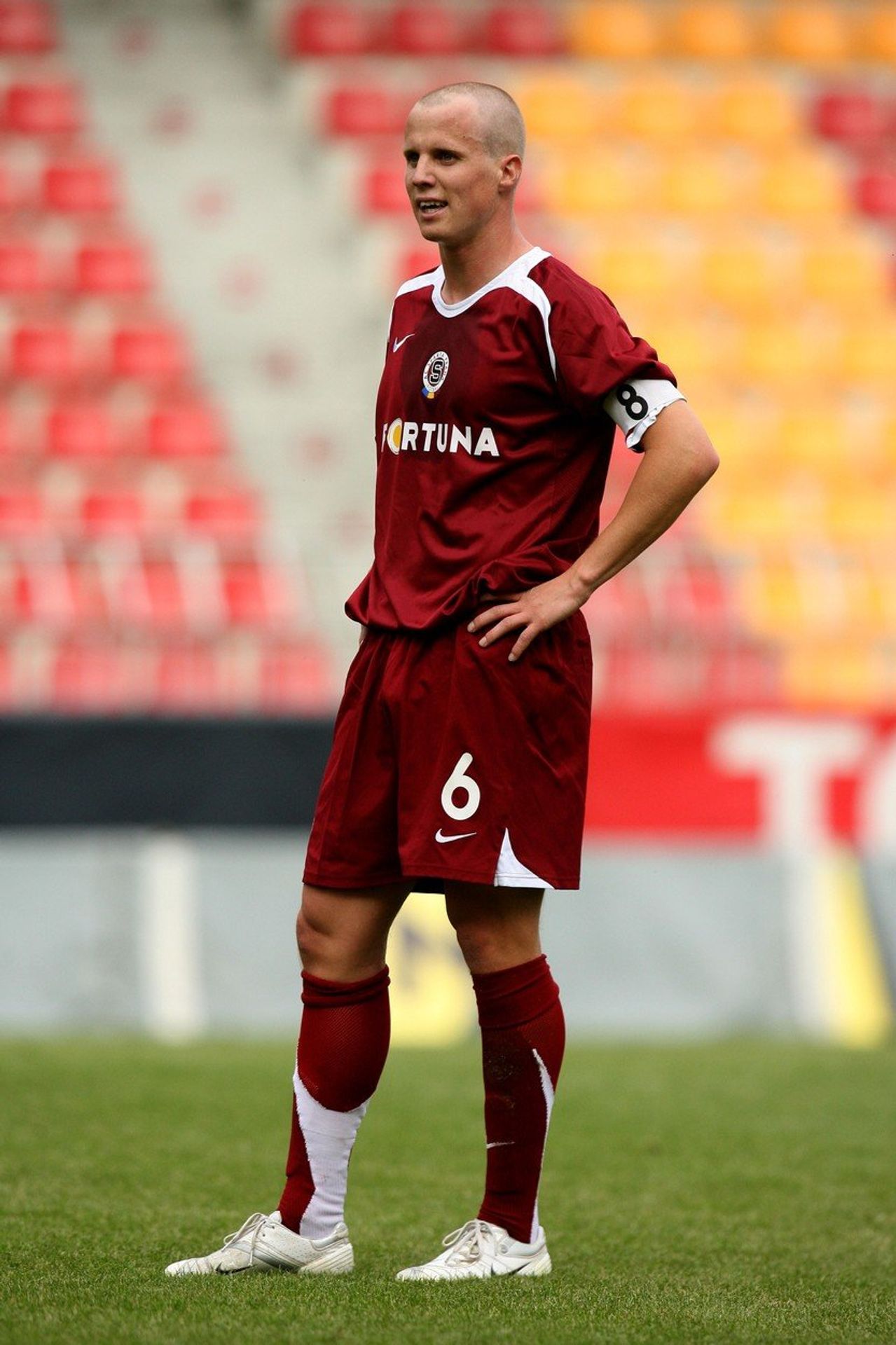 David Limberský je odchovancem Plzně, ve Spartě strávil sezonu 2007/2008 - GALERIE: Plzeňští hráči v dresu Sparty (1/7)