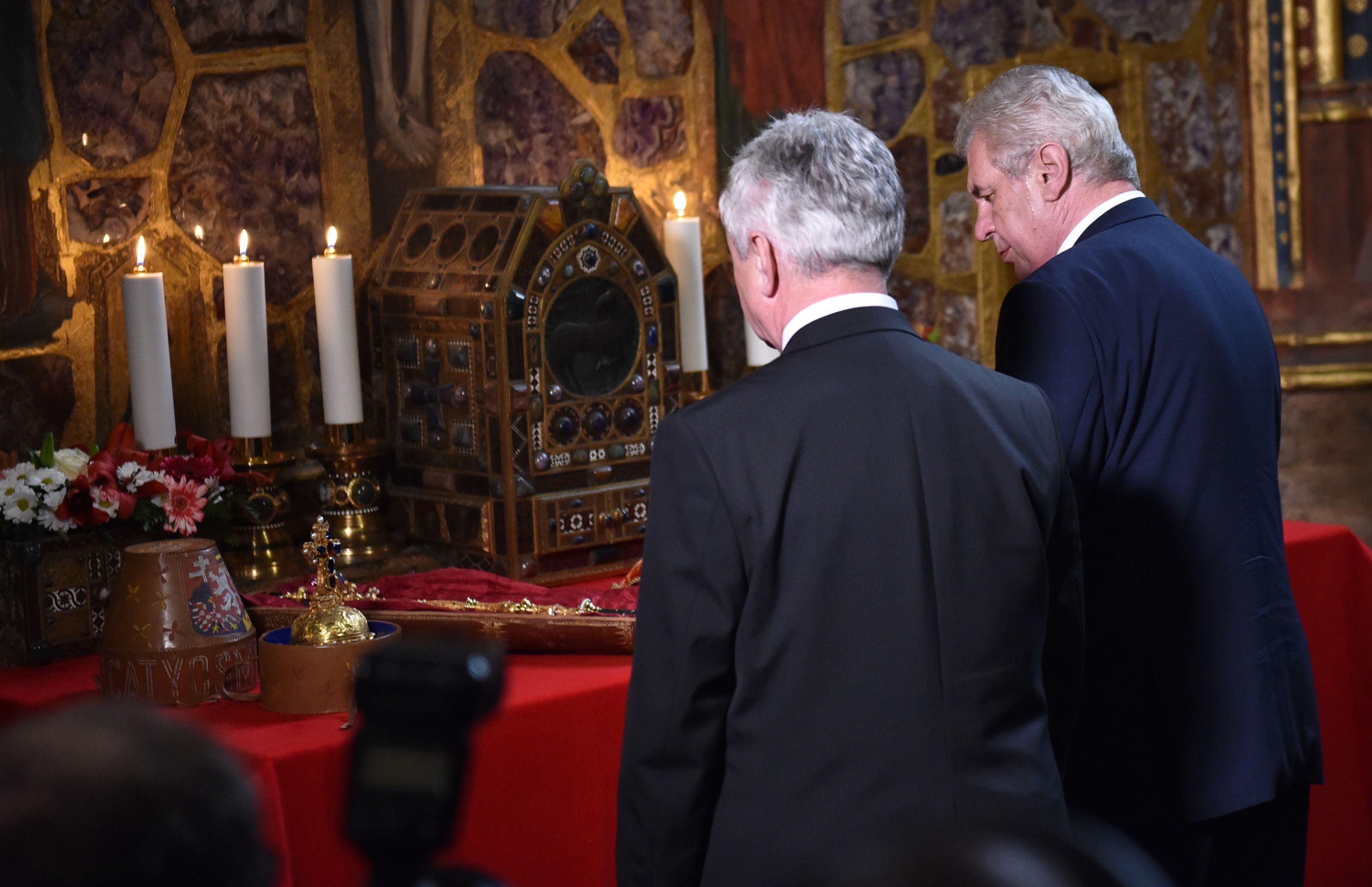 Miloš Zeman u korunovačních klenotů - 4 - GALERIE: Miloš Zeman u korunovačních klenotů (2/17)