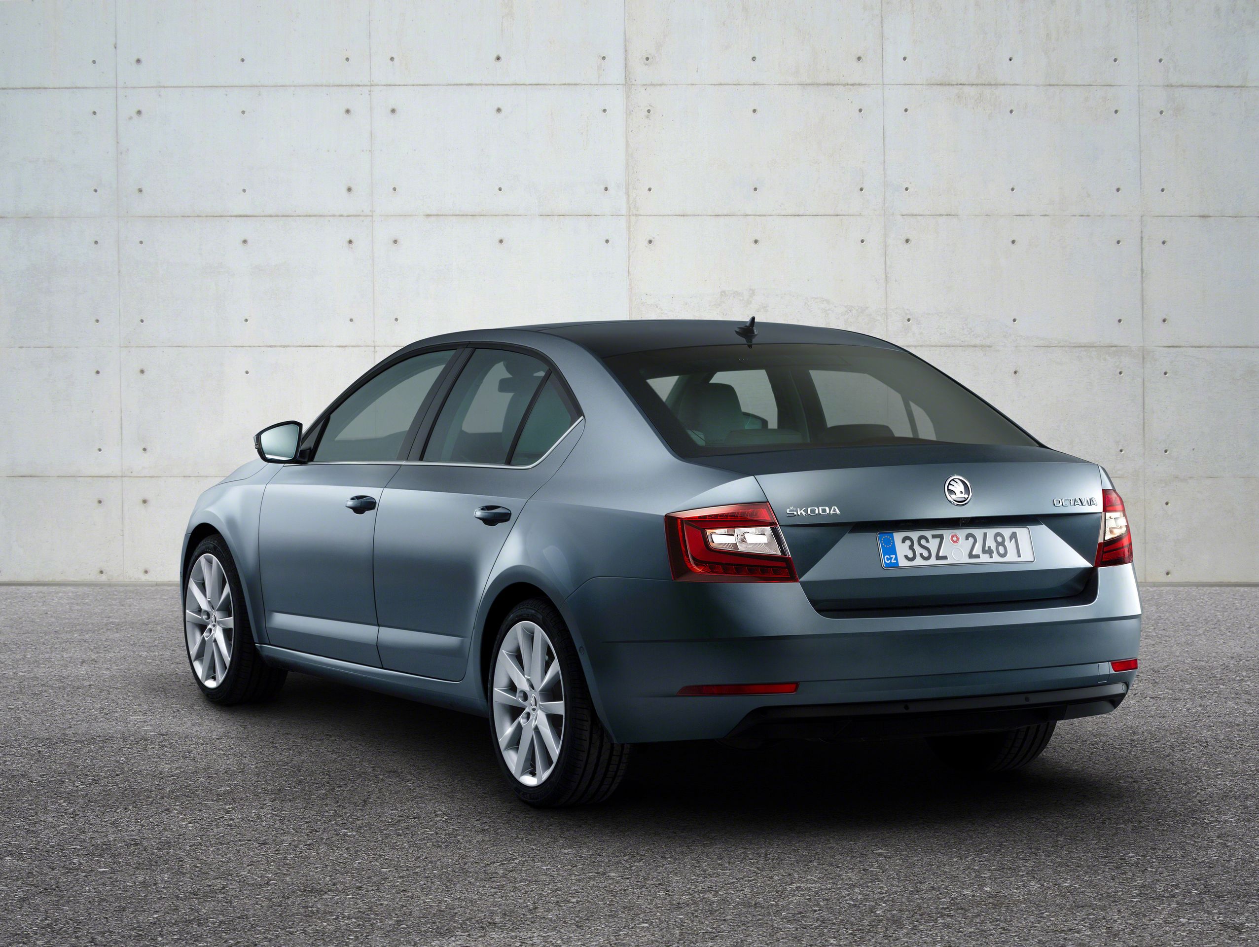škoda octavia - 10 - GALERIE: Faceliftovaná Škoda Octavia (1/5)
