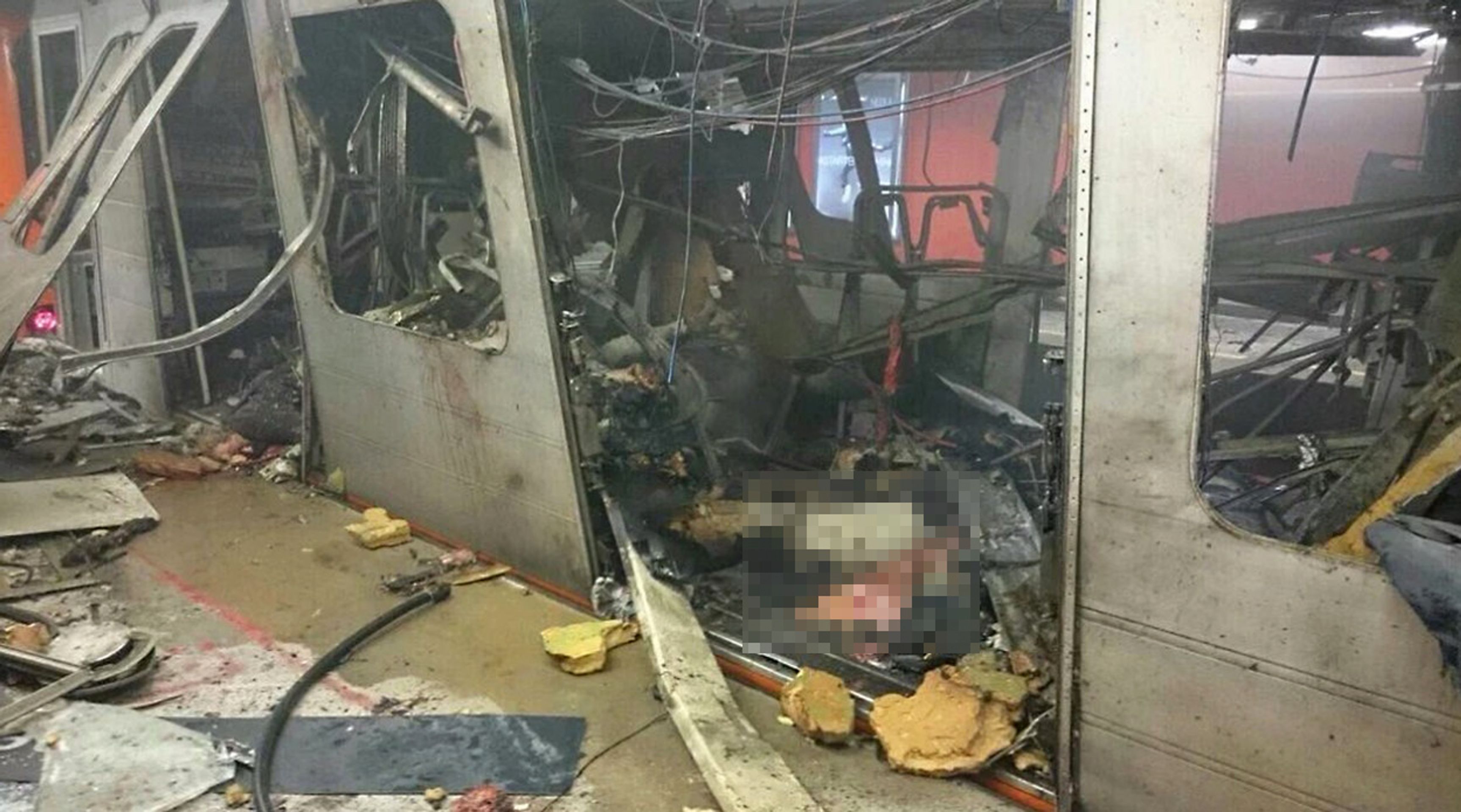 Exploze v bruselském metru - GALERIE: Exploze na letišti a v metru v Bruselu (16/23)