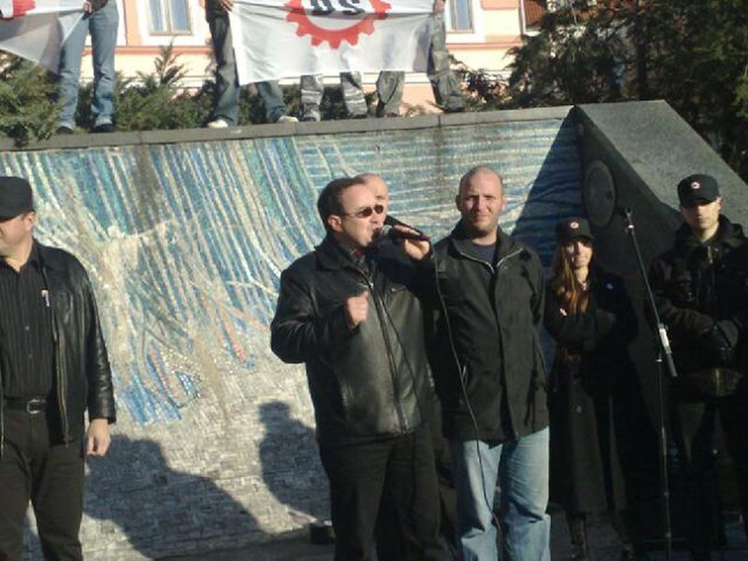 Projev Roma z Janova - GALERIE - Radikálové v Litvínově a v Janově (1/13)