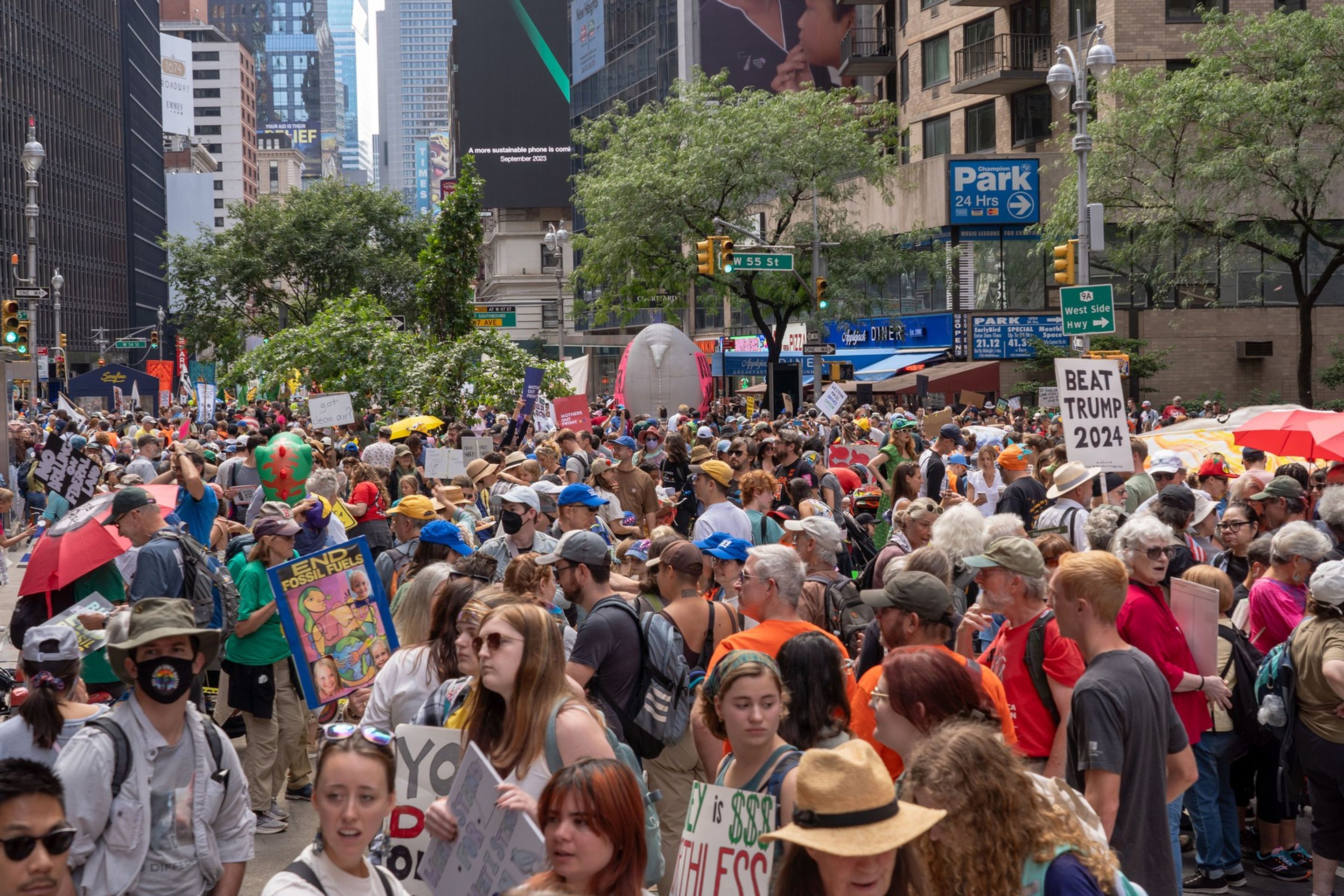Aktivisté v New Yorku, 17. 9. 2023 - Blokády klimatických aktivistů (2/4)