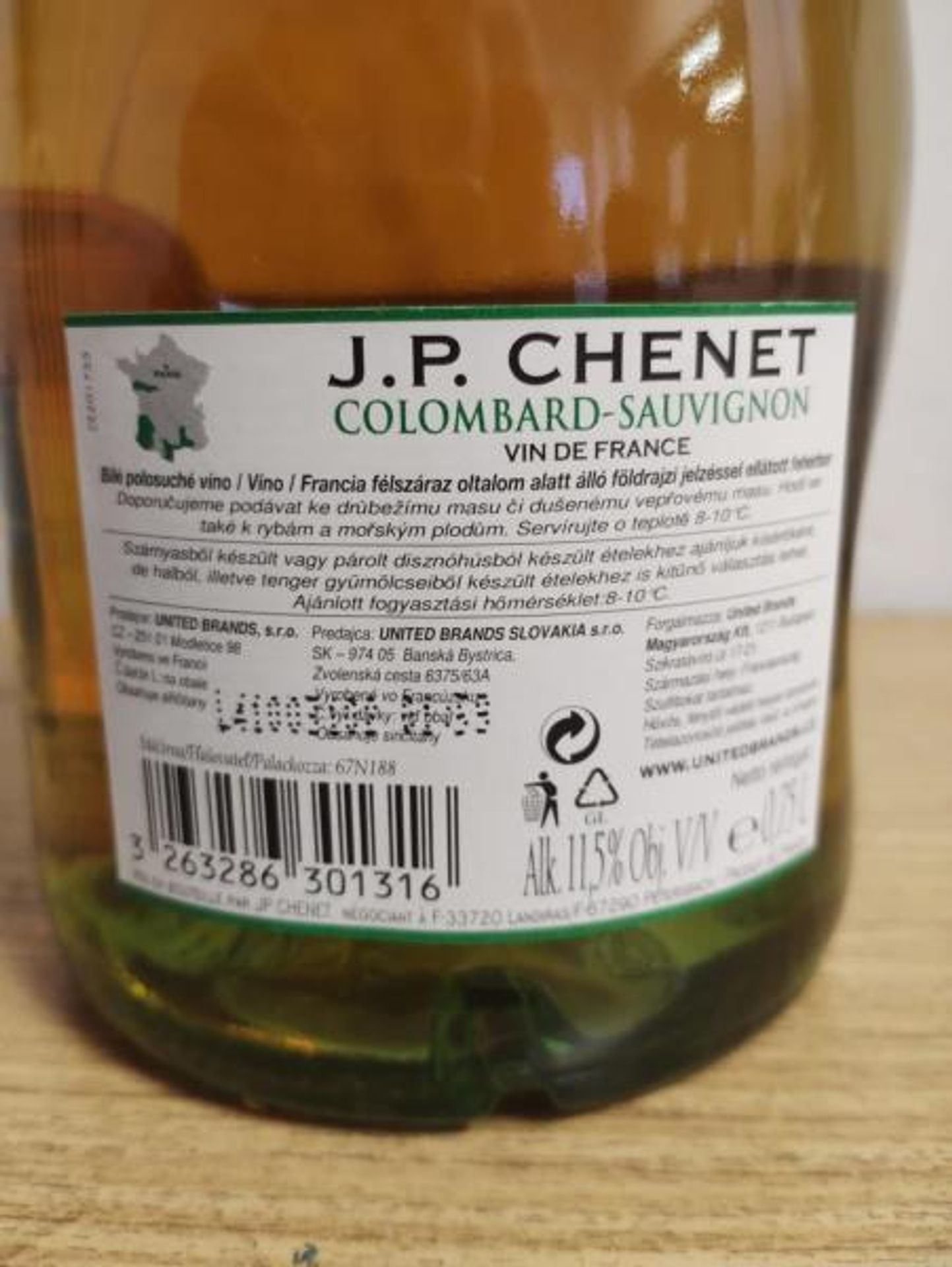 Nejakostní víno J.P. Chenet Colombard-Sauvignon (2) - Nejakostní a zdraví nebezpečná vína (3/12)