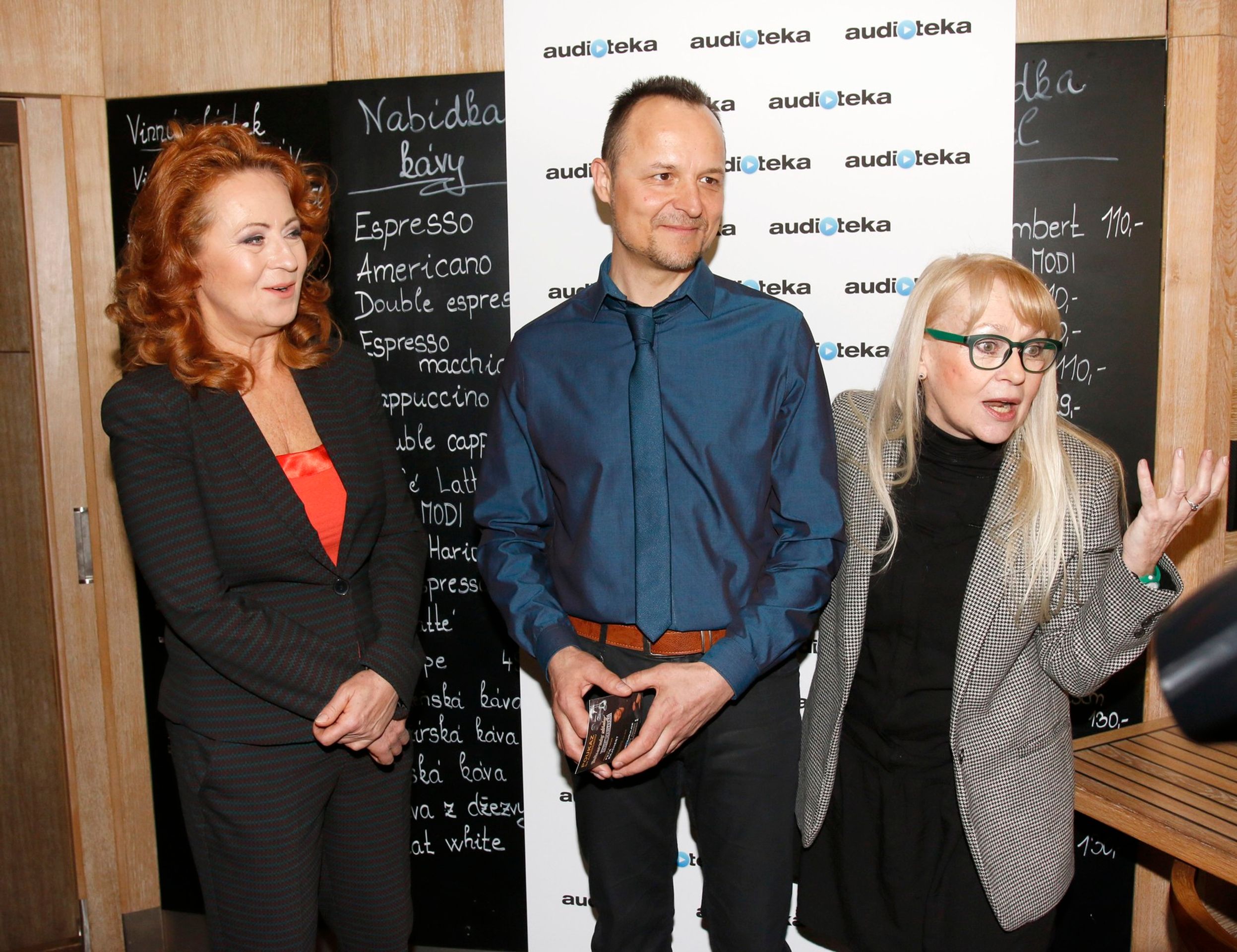 Simona Stašová, Petr Rajchert, Kateřina Macháčková, 22. 3. 2016 - Petr Hradil (Rajchert) (5/6)