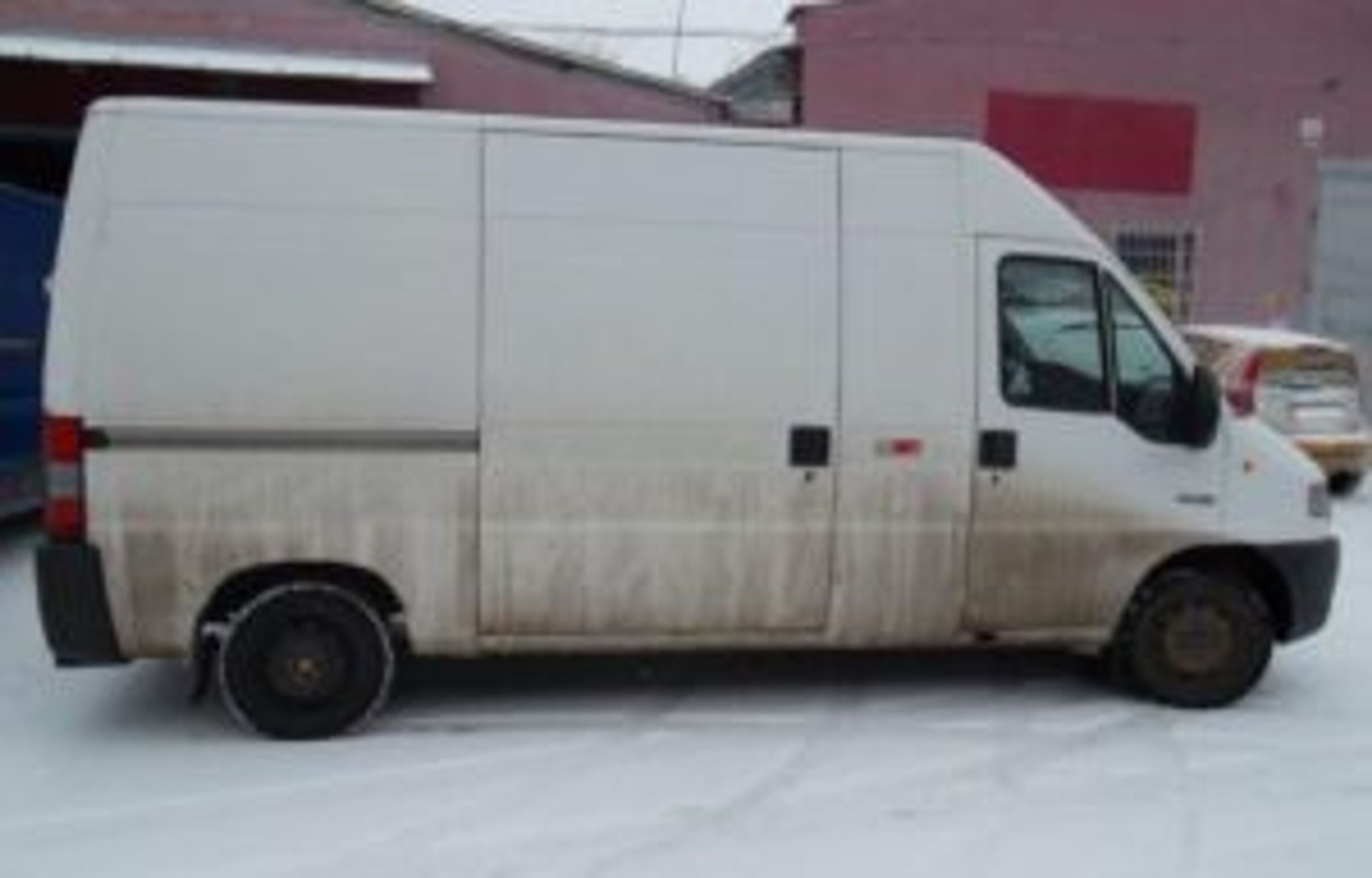 Dražená auta a zabavené věci - 4 - GALERIE: Dražba aut a dalších věcí z exekucí, insolvencí a majetku státu (17/20)