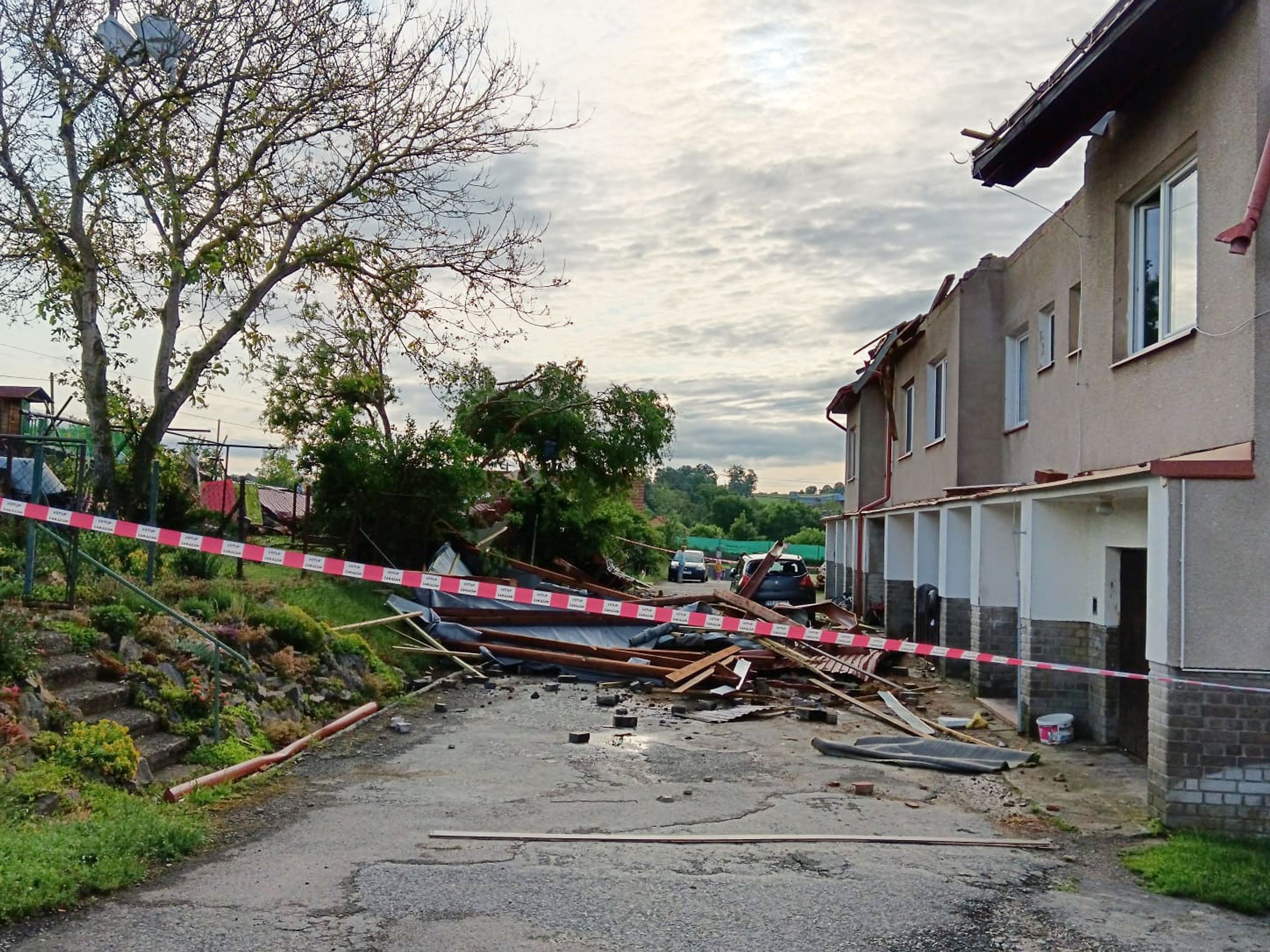 Sedlčany se vzpamatovávají z vichřice (27) - Sedlčany se vzpamatovávají z vichřice (18/38)