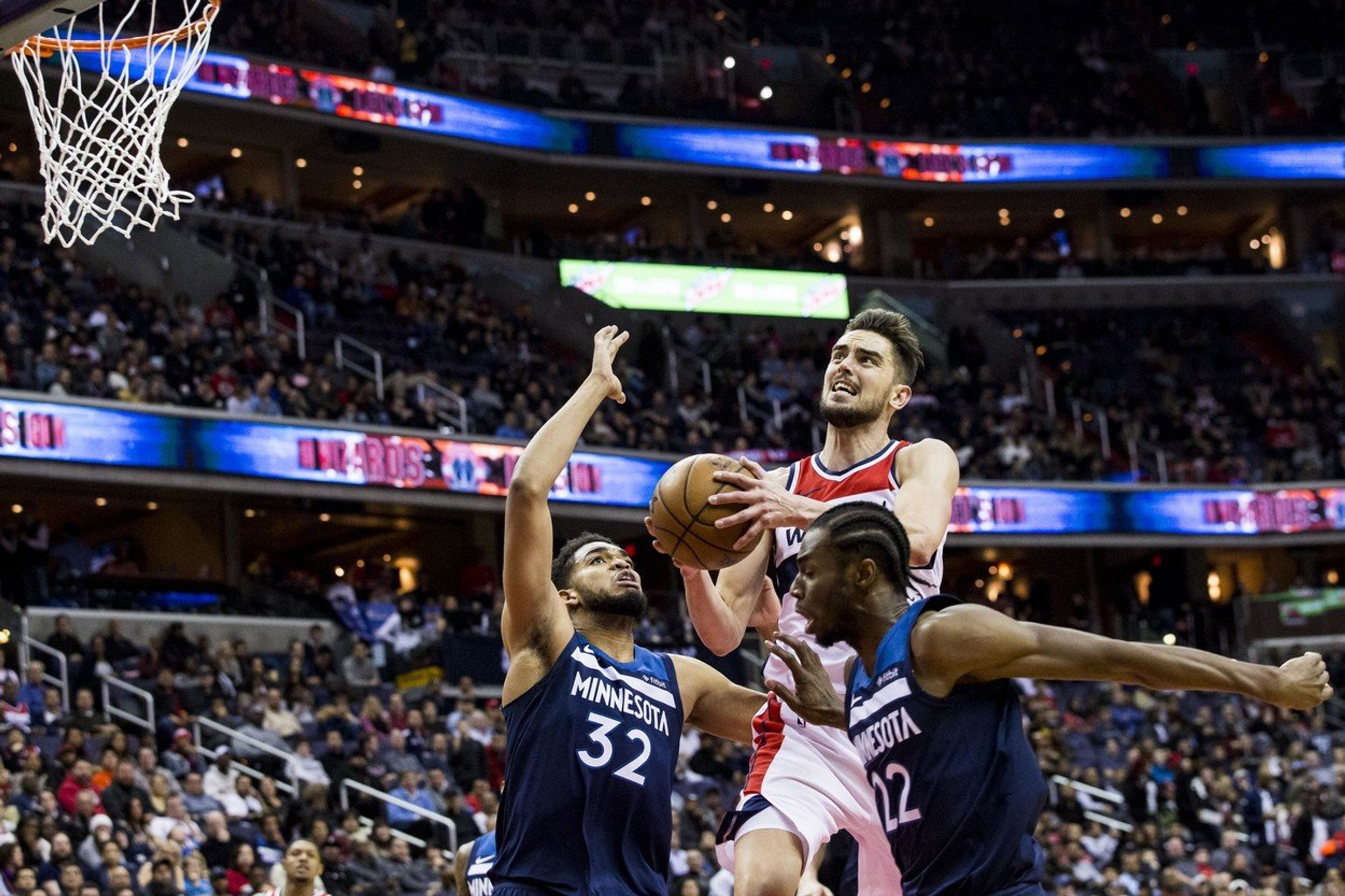 Tomáš Satoranský - GALERIE: Tomáš Satoranský a jeho druhá sezona v NBA (1/6)