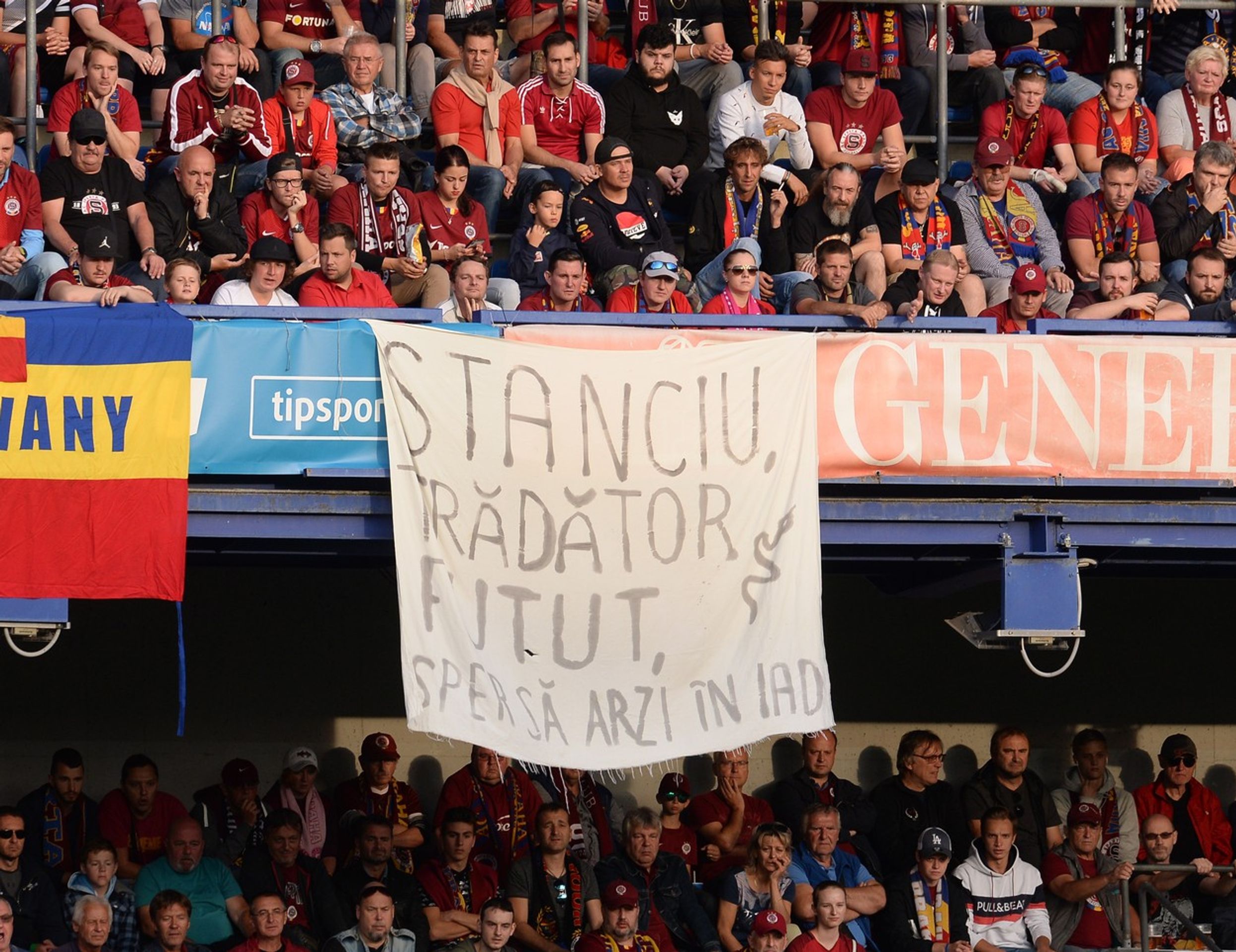 Stanciua nemile přivítali na Letné - GALERIE: Stanciua nemile přivítali na Letné (6/8)
