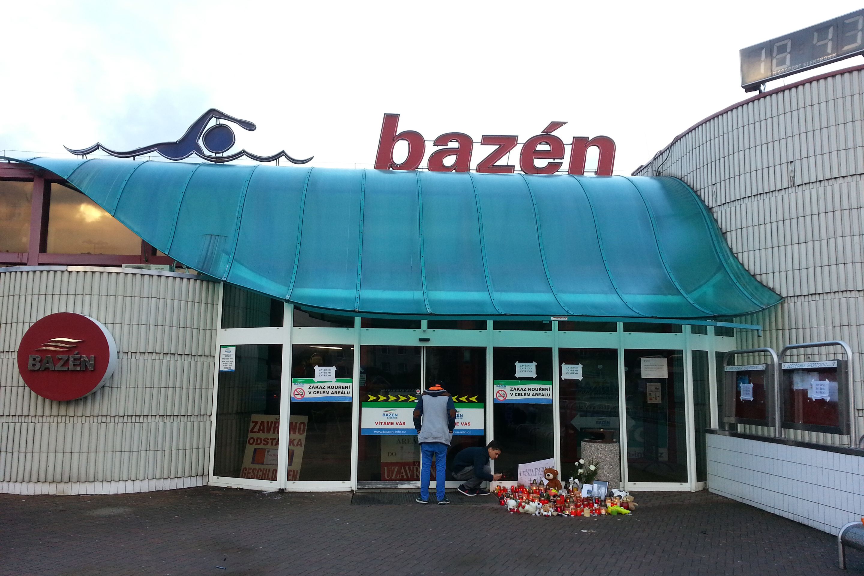 Liberecký bazém - GALERIE: Chlapec, který zemřel v libereckém bazénu (3/6)