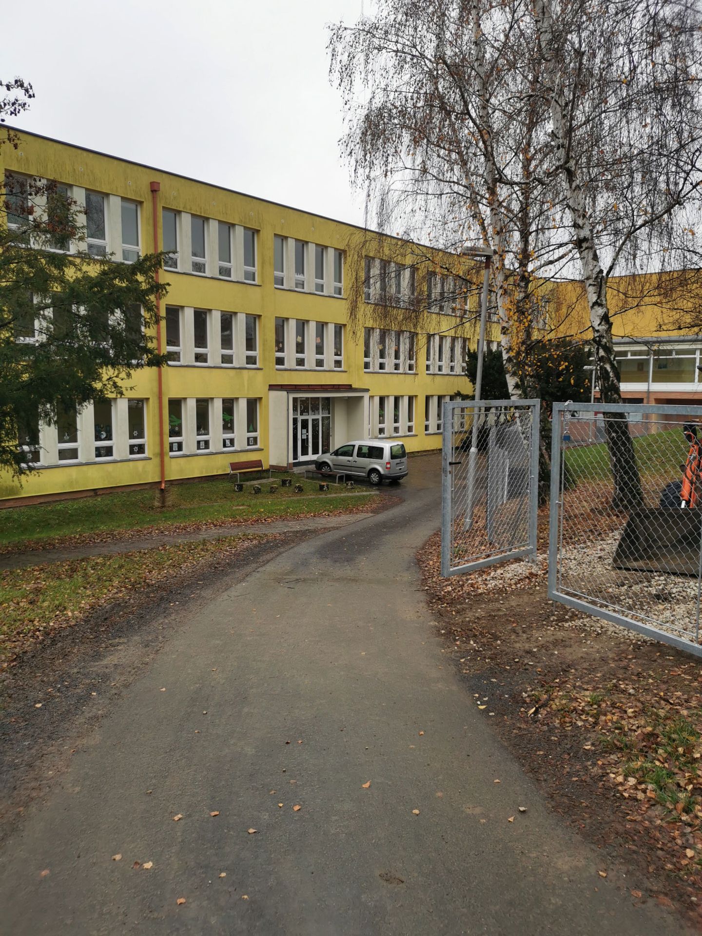Základní škola a Praktická škola Čtverka, Uherský Brod - Areál škol v Uherském Brodě (6/10)