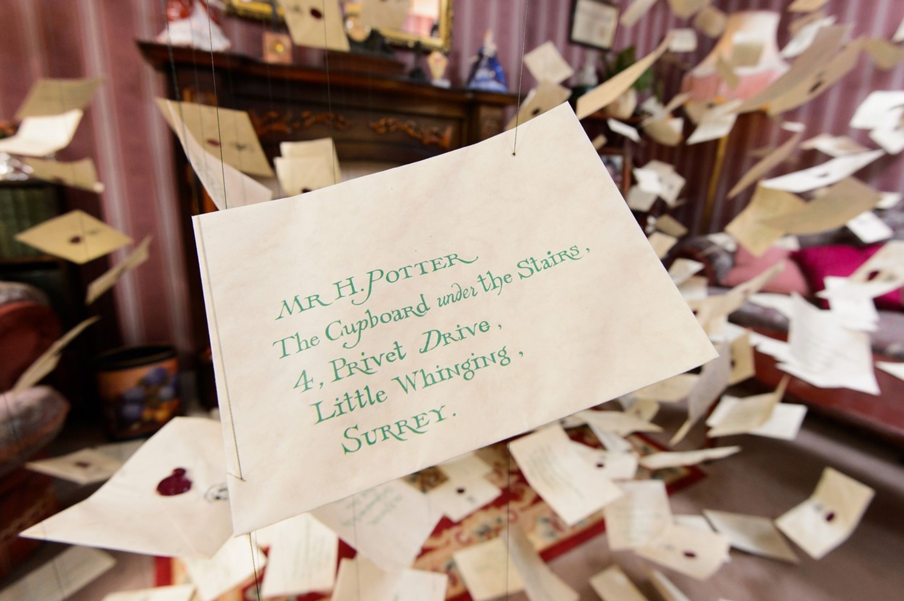 Dům ve kterém vyrůstal Harry Potter - 4 - GALERIE: Dům ve kterém vyrůstal Harry Potter (4/6)