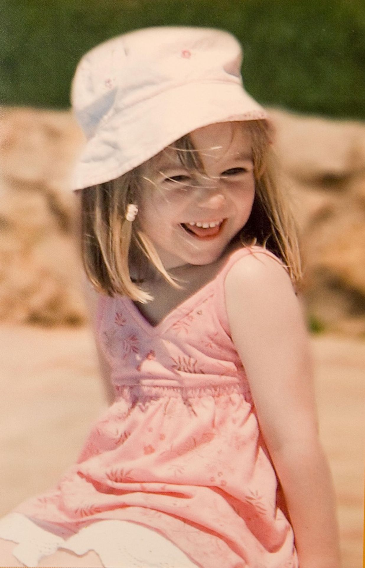 Madeleine McCann - GALERIE: Harriet Brooke (3/5)