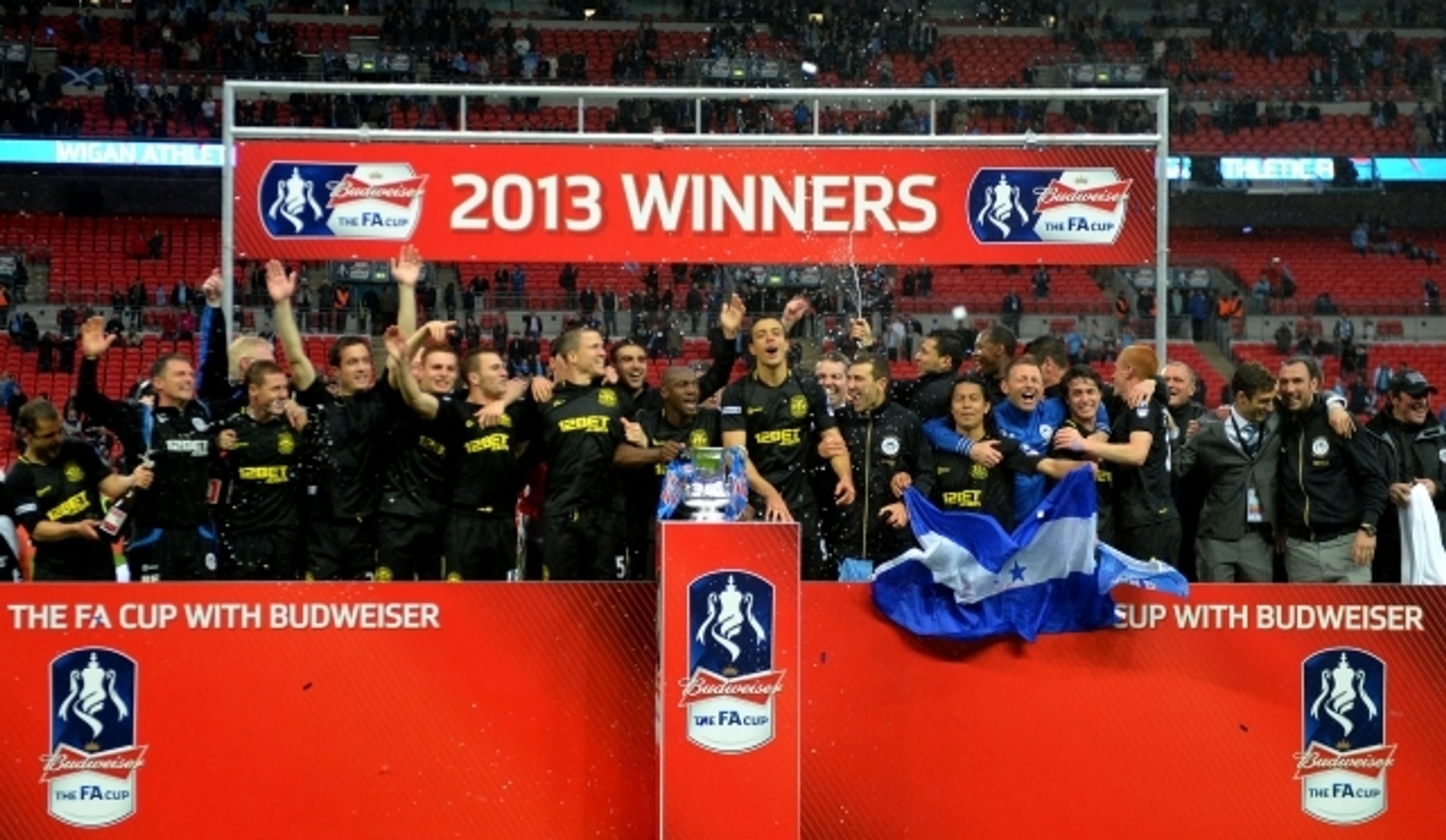 Wigan - vítěz FA Cupu - 3 - GALERIE: Wigan je vítězem FA Cupu (2/10)