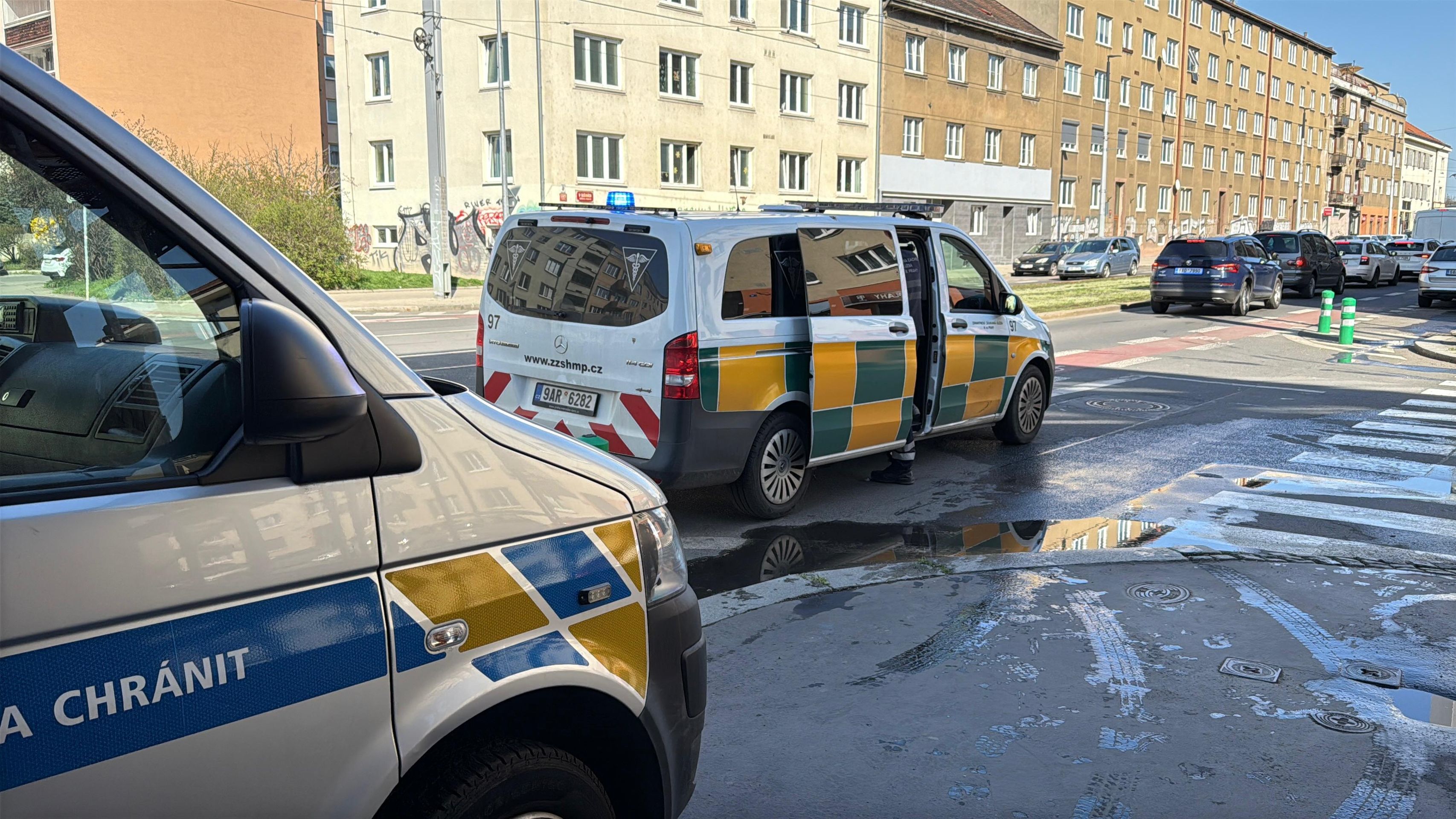 Požár bytu ve Strašnicích (2) - Požár bytu ve Strašnicích (4/9)