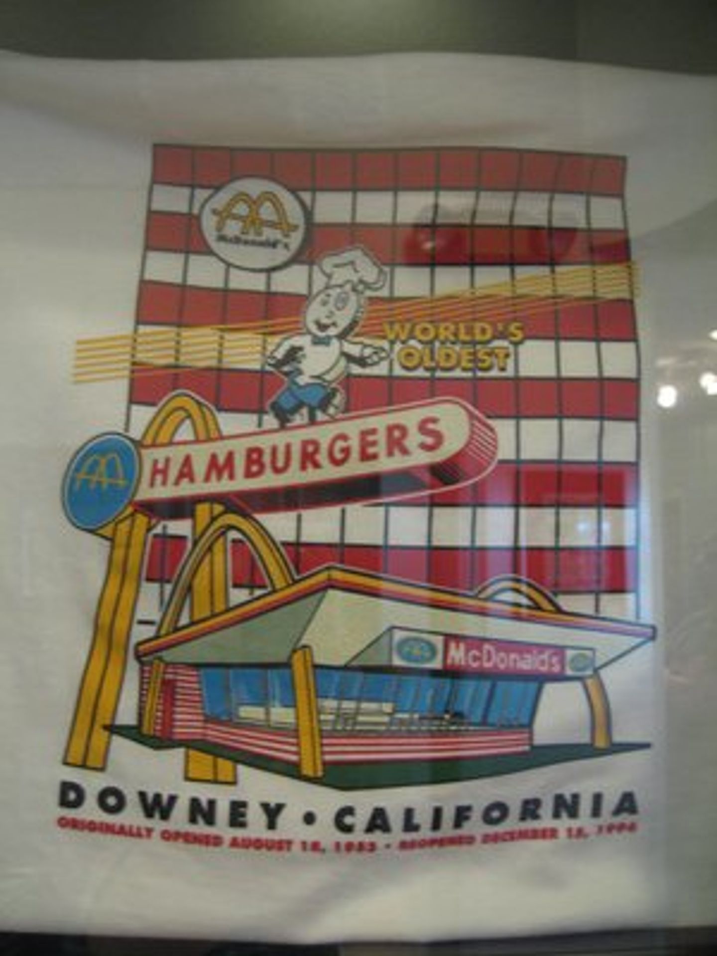 Nejstarší McDonald's - GALERIE: Nejstarší McDonald´s na světě! Takhle vypadal nejznámější fast food před 50 lety (7/9)