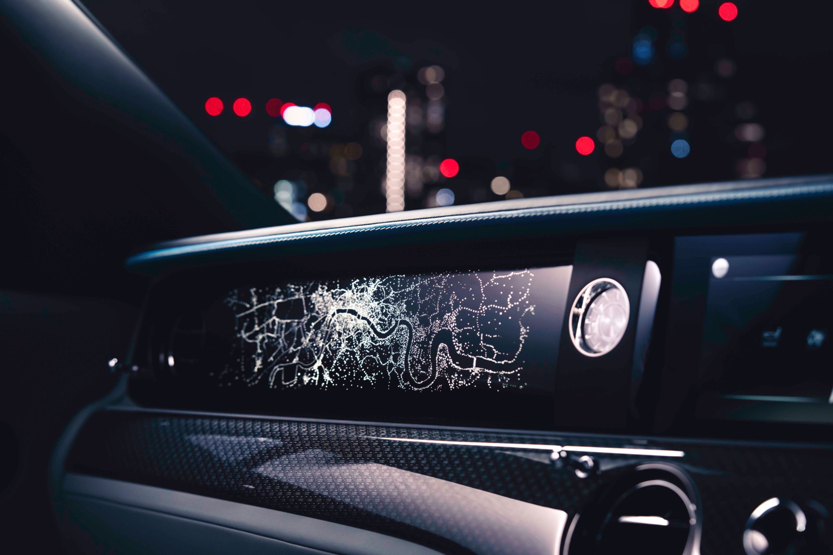 Rolls-Royce Black Badge Ghost City Lights - Rolls-Royce Black Badge Ghost City Lights (1/3)