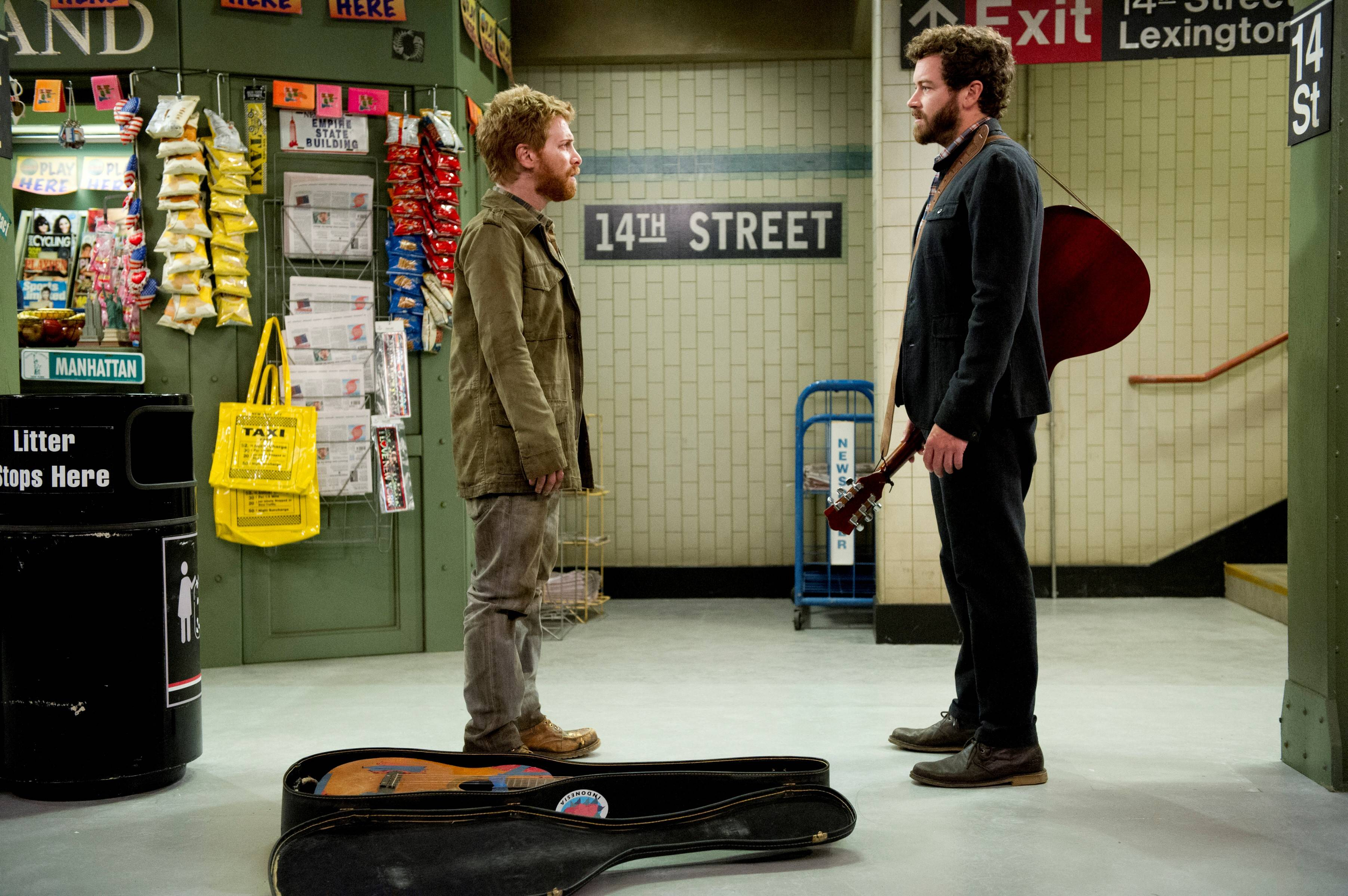 Danny Masterson v seriálu Muži sobě, 2018 (2) - Danny Masterson (3/8)