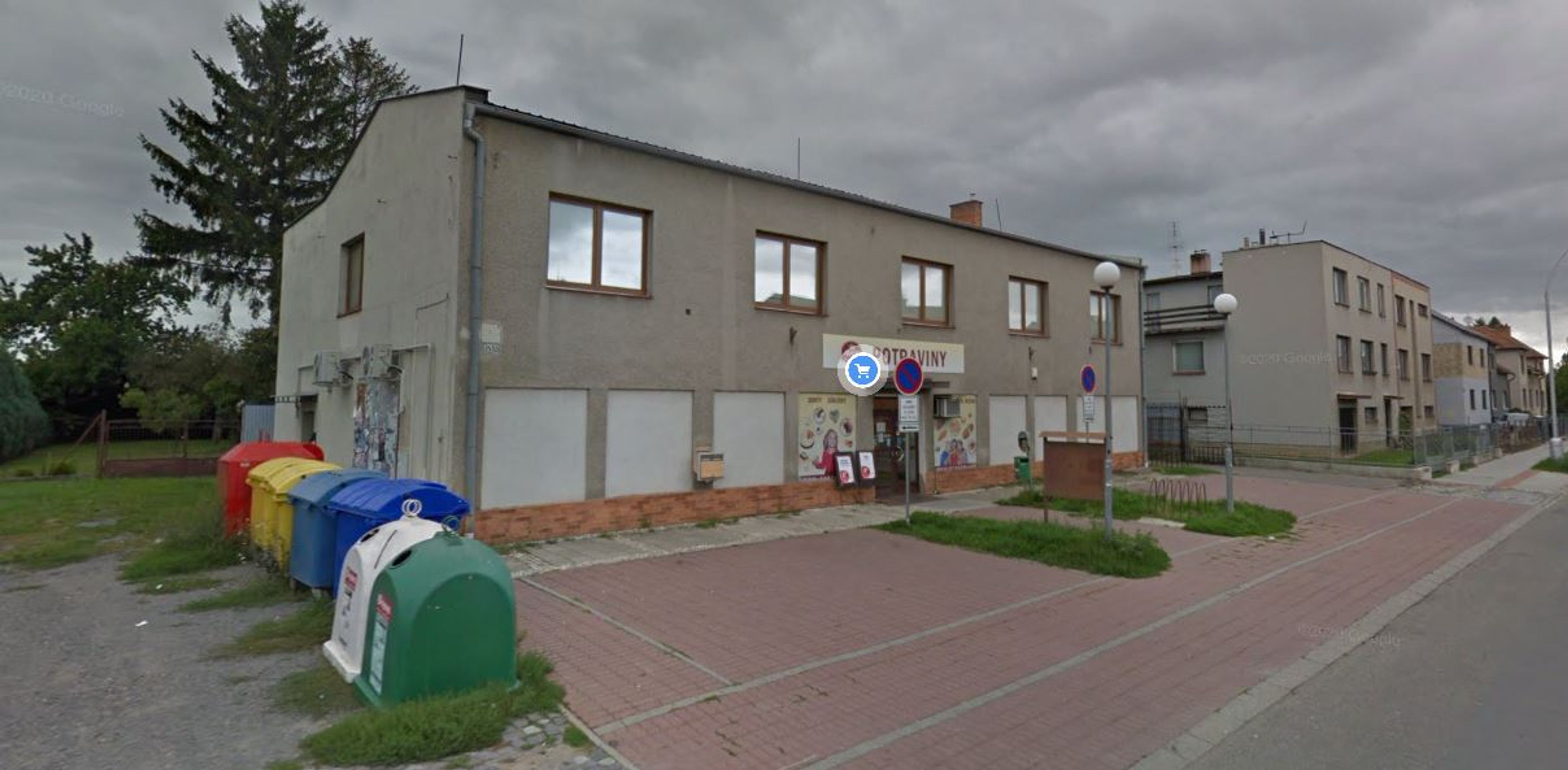 Prodejna potravin - Černá stavba Kroměříž (1/18)