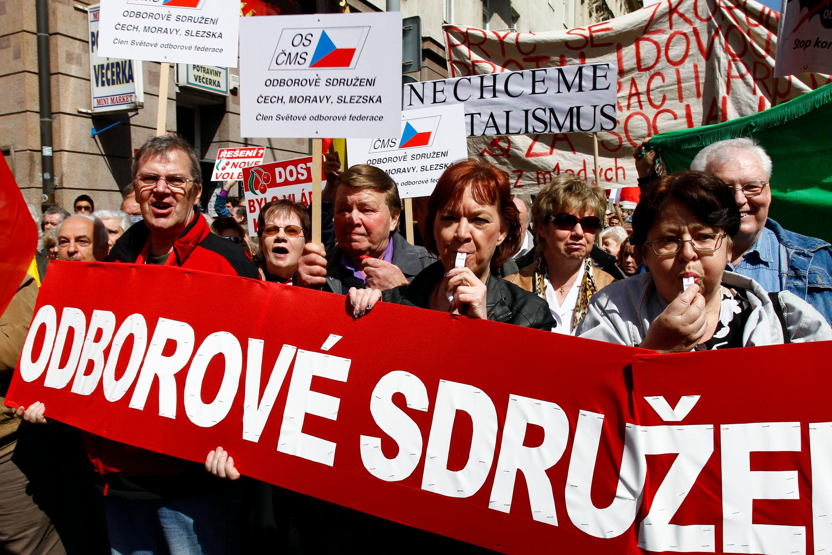Demonstrace proti vládním reformám 2 - 6 - Demonstrace proti vládním reformám v Praze (22/23)