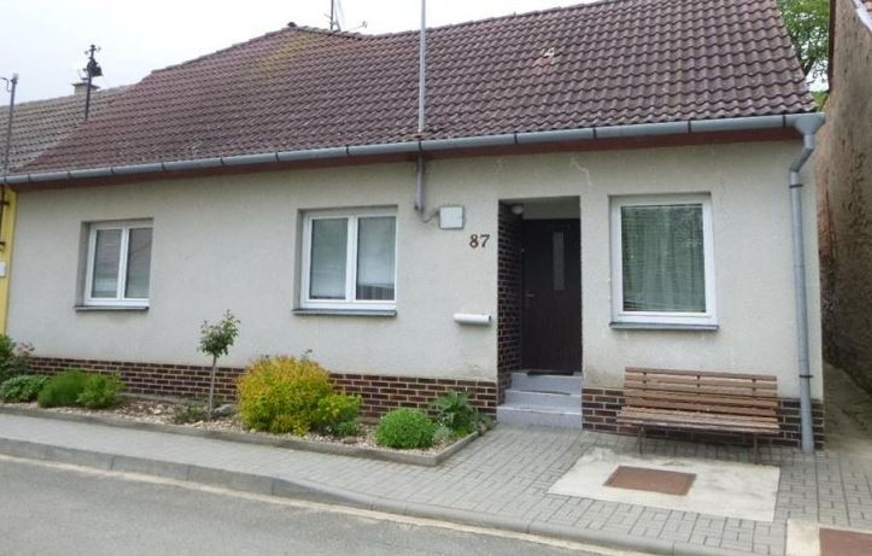 Nabídka věcí z exekucí - RD v obci Dobřínsko - GALERIE: Nabídka věcí z exekucí (5/6)