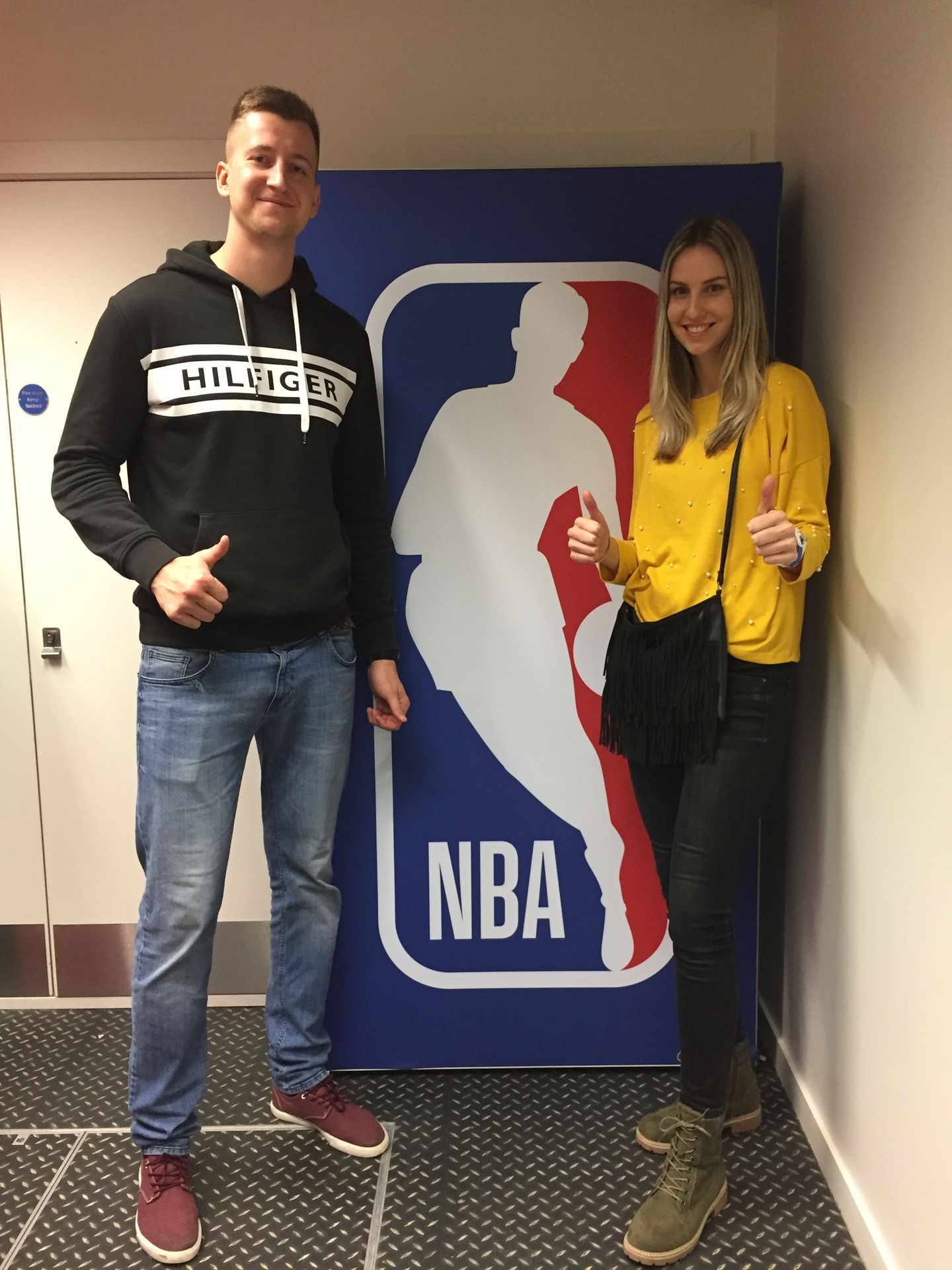 Vítěz soutěže Hustá trefa Jan Koloničný - GALERIE: NBA London Game a rozhovor s Tomášem Satoranským (2/4)