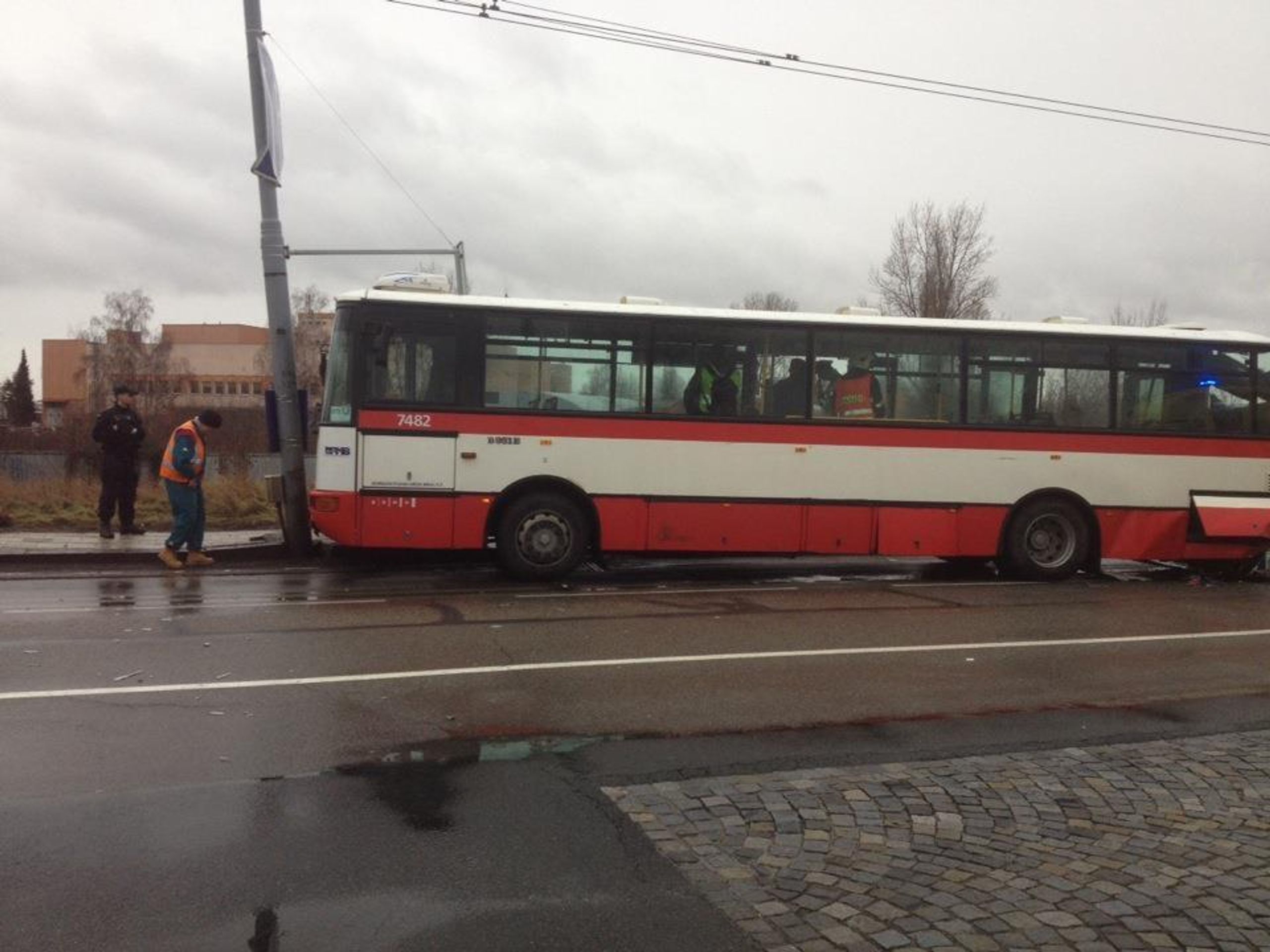 Nehoda autobusů v Brně - 5 - Nehoda autobusů v Brně (2/6)