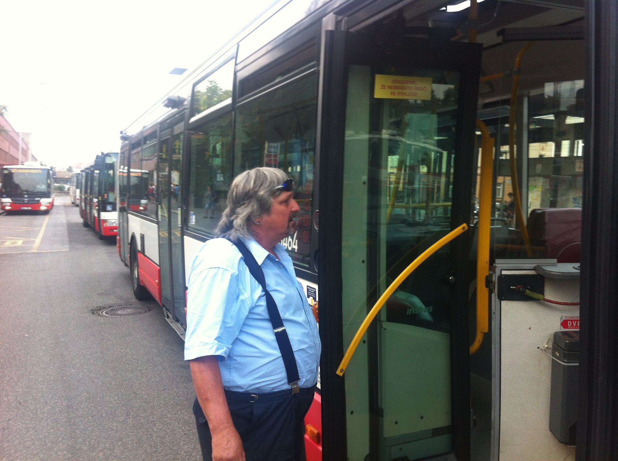Nehoda autobusu na Smíchovském nádraží - 6 - GALERIE: Nehoda autobusu na Smíchovském nádraží (6/8)