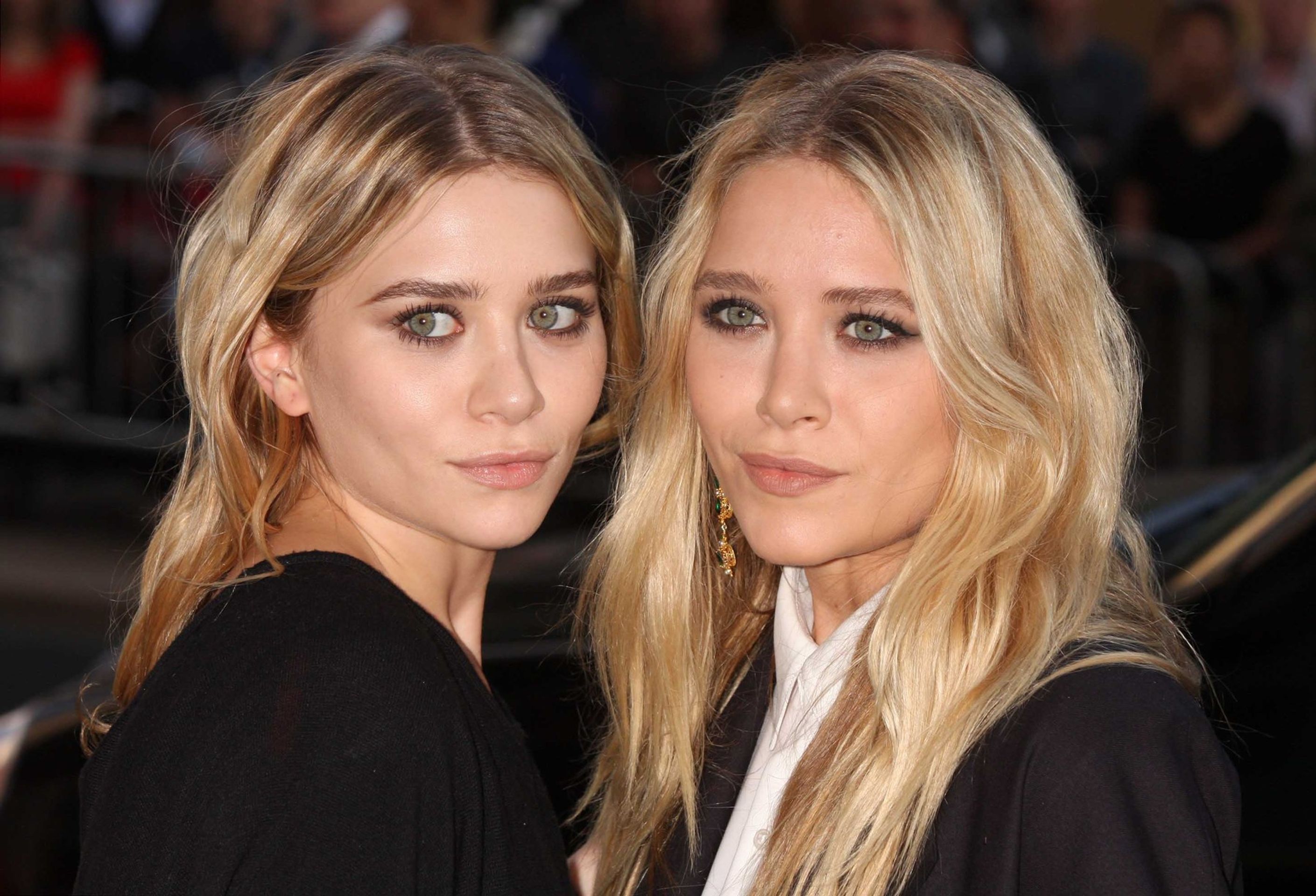Mary-Kate a Ashley Olsenovy, 2010 - Mary-Kate a Ashley Olsenovy (9/12)