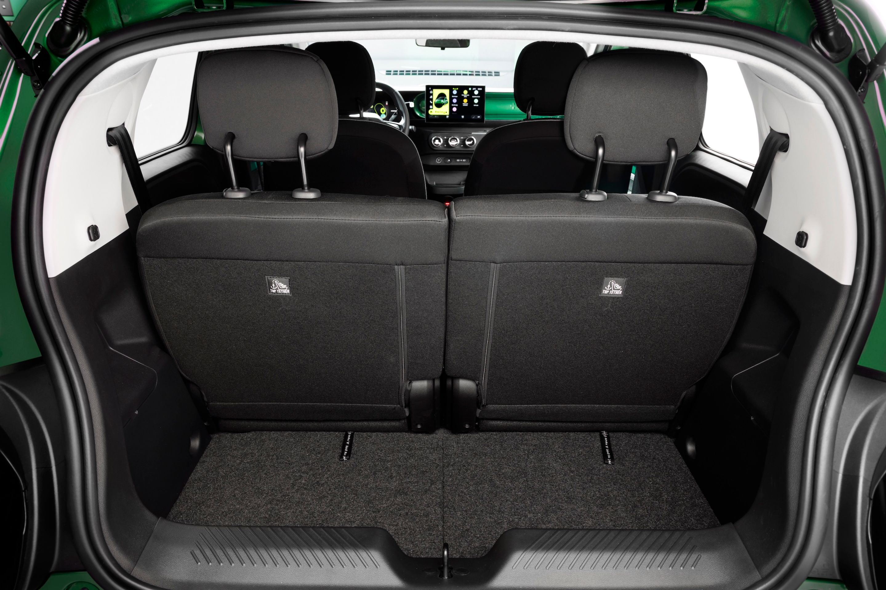 Renault Twingo E-Tech - Malé Twingo se vrací jako elektromobil (15/22)