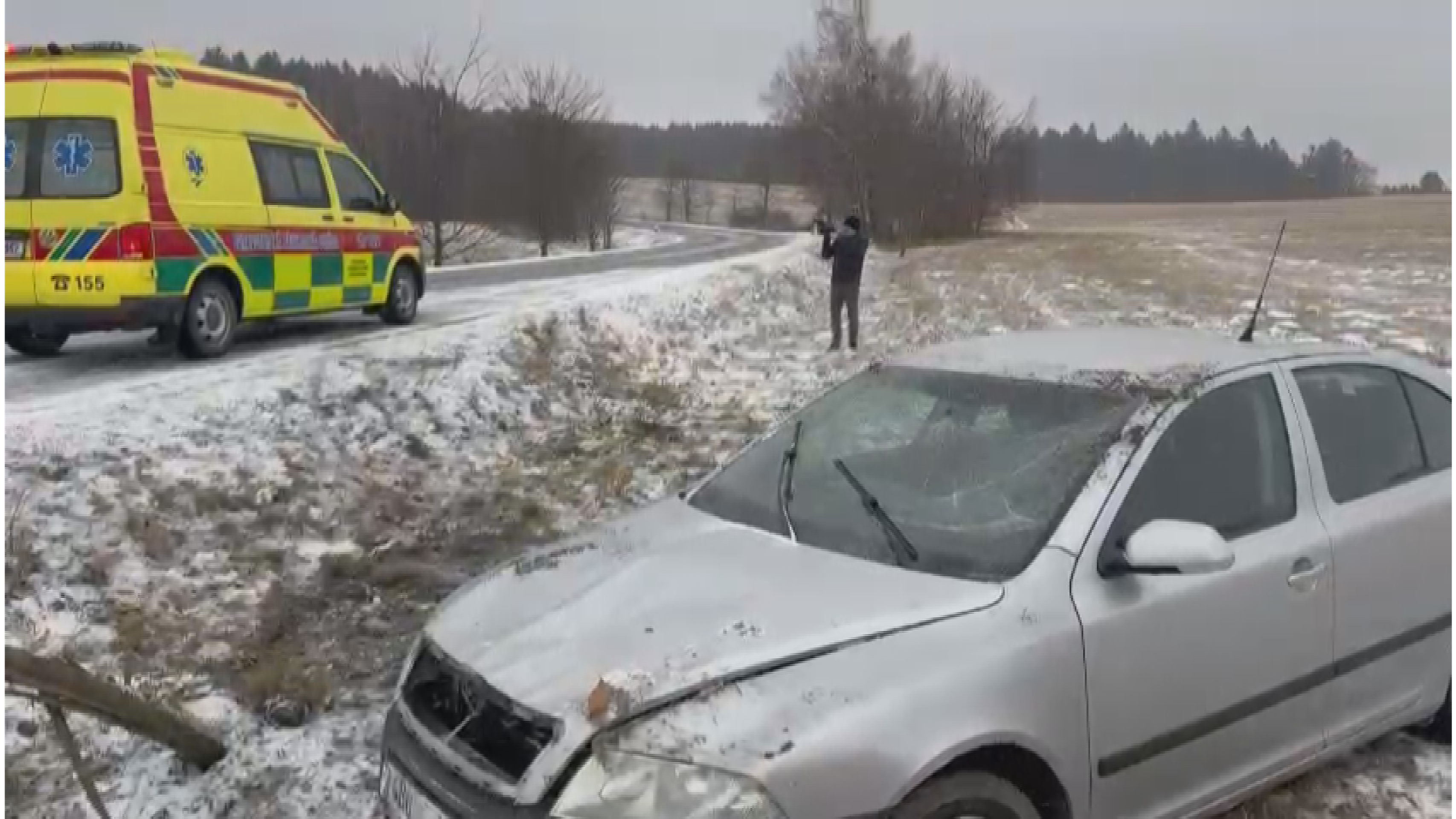 Počasí od rána komplikuje dopravu - Počasí od rána komplikuje dopravu (7/9)
