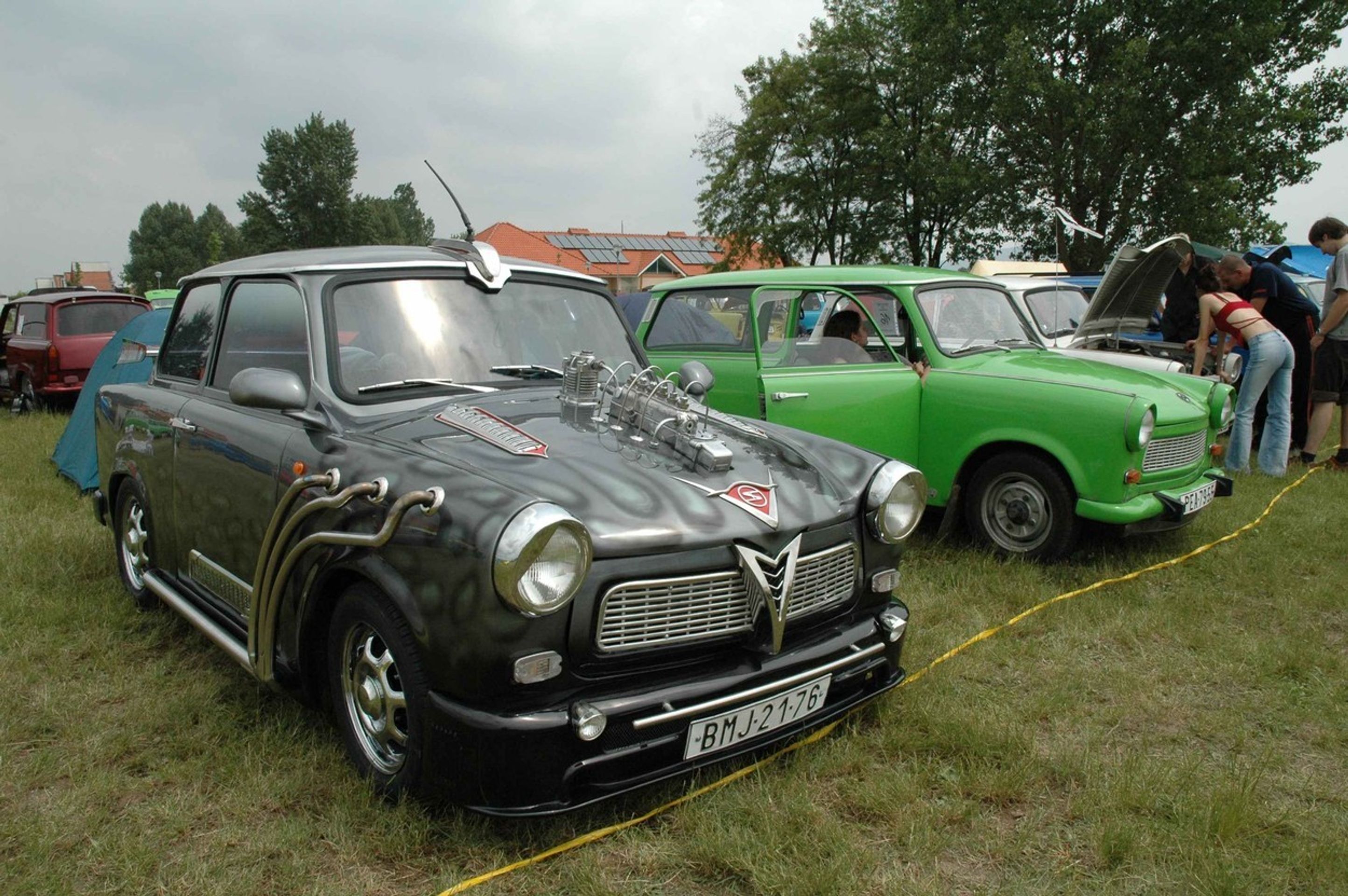 Legendární Trabant ve všemožných úpravách - 19 - Fotogalerie: Prohlédněte si trabanty ve všemožných úpravách (5/18)
