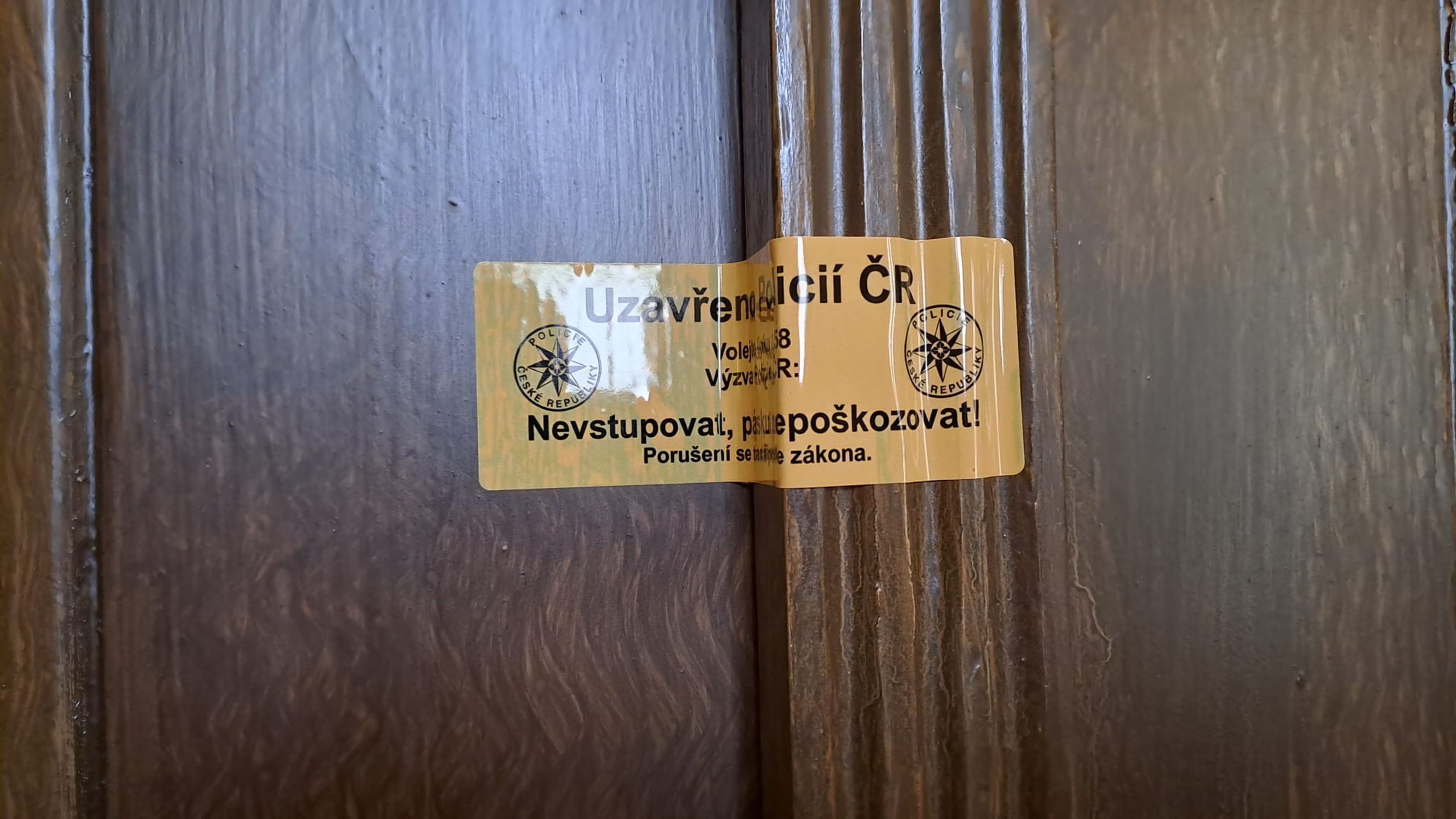 Policejní zásah na pardubickém magistrátu (3) - Policejní zásah (1/7)