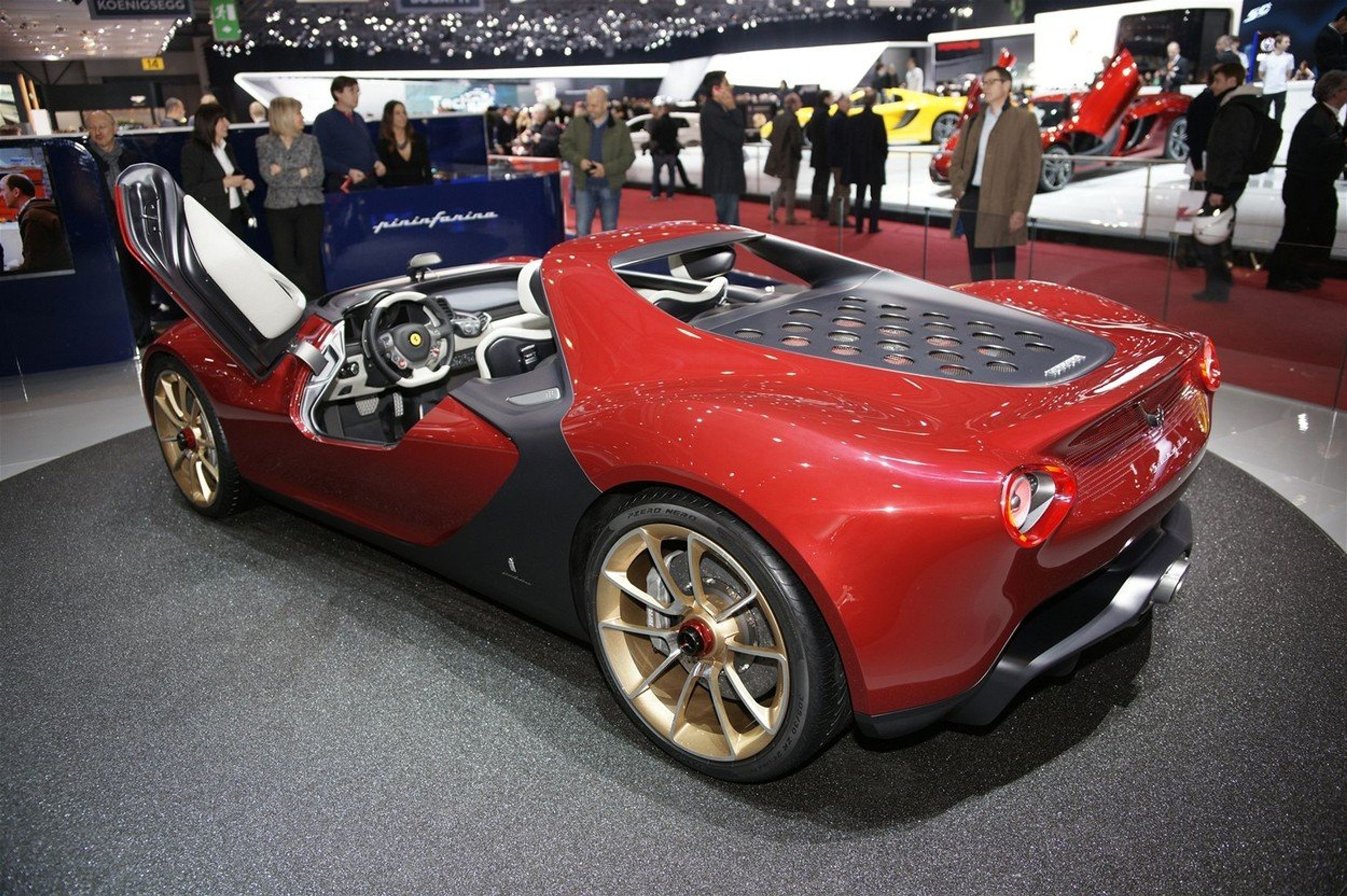 Ferrari Pininfarina Sergio - GALERIE: 10 nejdražších osobních automobilů světa (8/10)