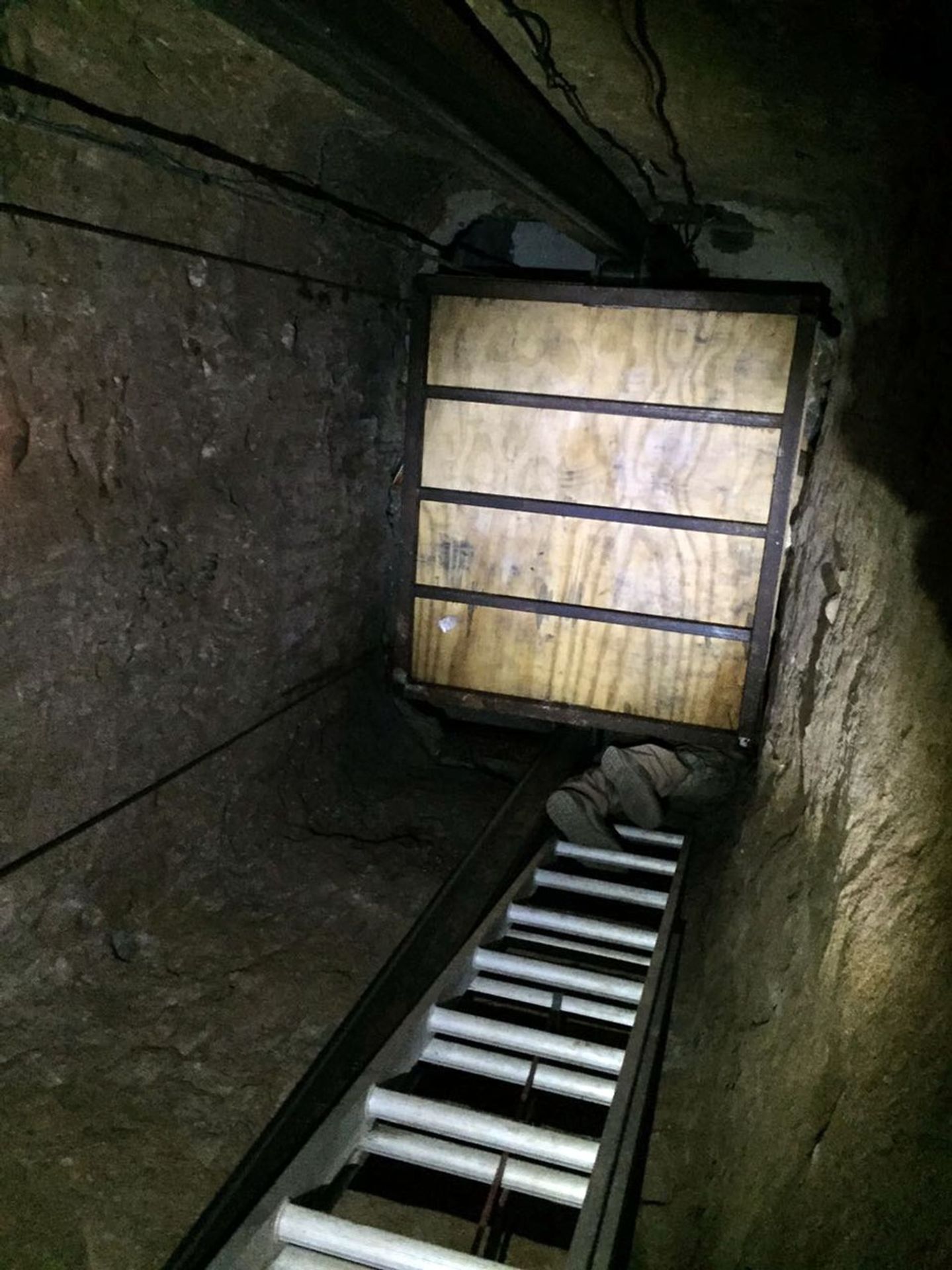 Tunel plný drog - GALERIE: Tunel plný drog (3/4)