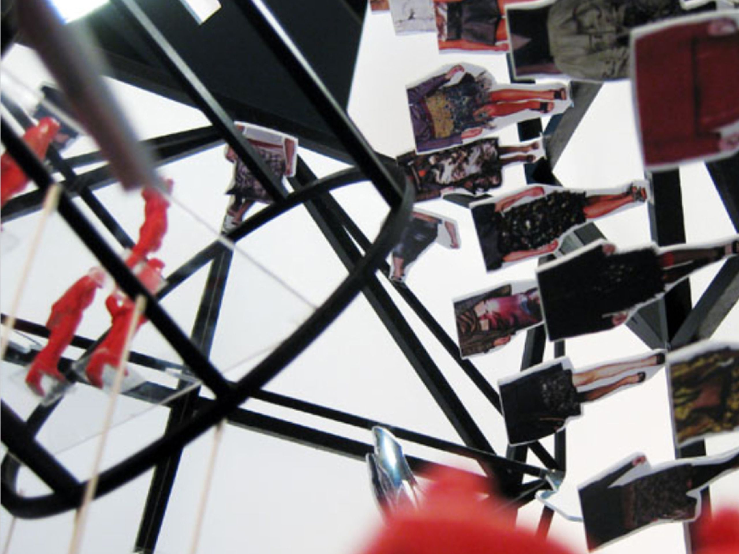 Transformer, Prada - Galerie: Dům Transformer od Prada (3/4)