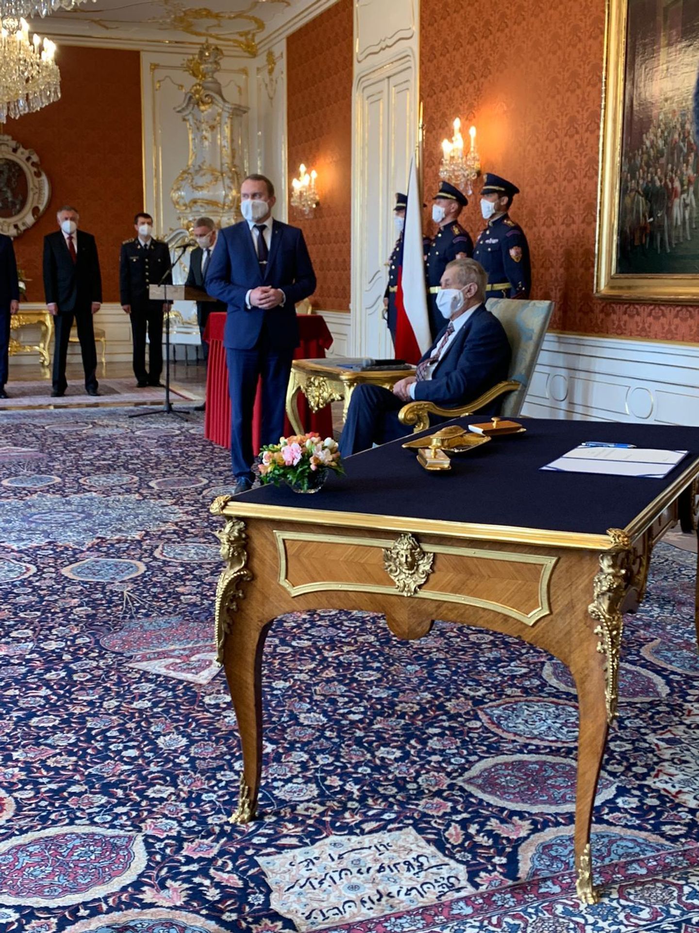 Zeman jmenoval Petra Arenbergera ministrem - 7 - GALERIE: Zeman jmenoval Petra Arenbergera ministrem (7/8)