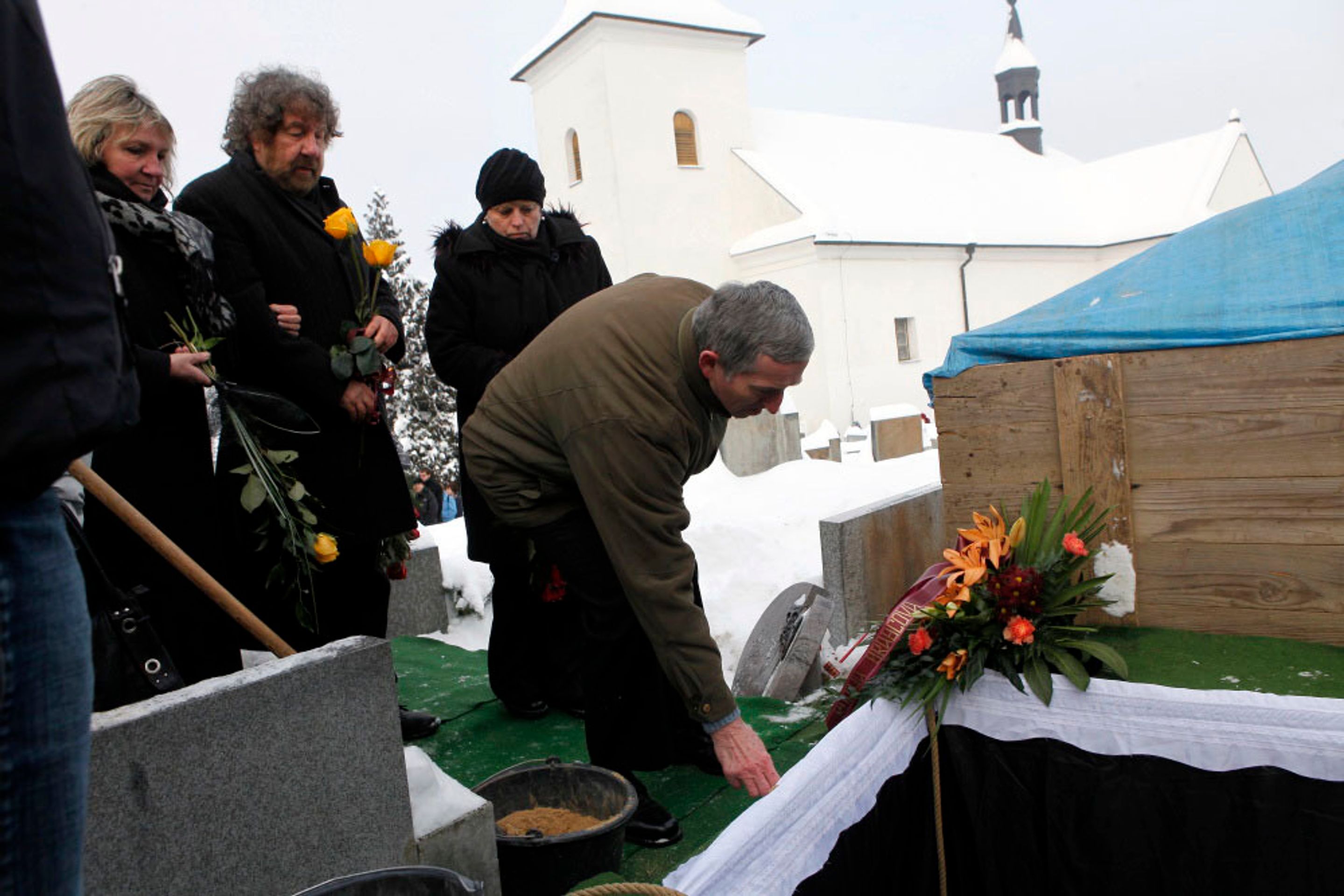 Pohřeb Jiřiny Jiráskové - 11 - GALERIE: Pohřeb Jiřiny Jiráskové v Malenicích (11/21)